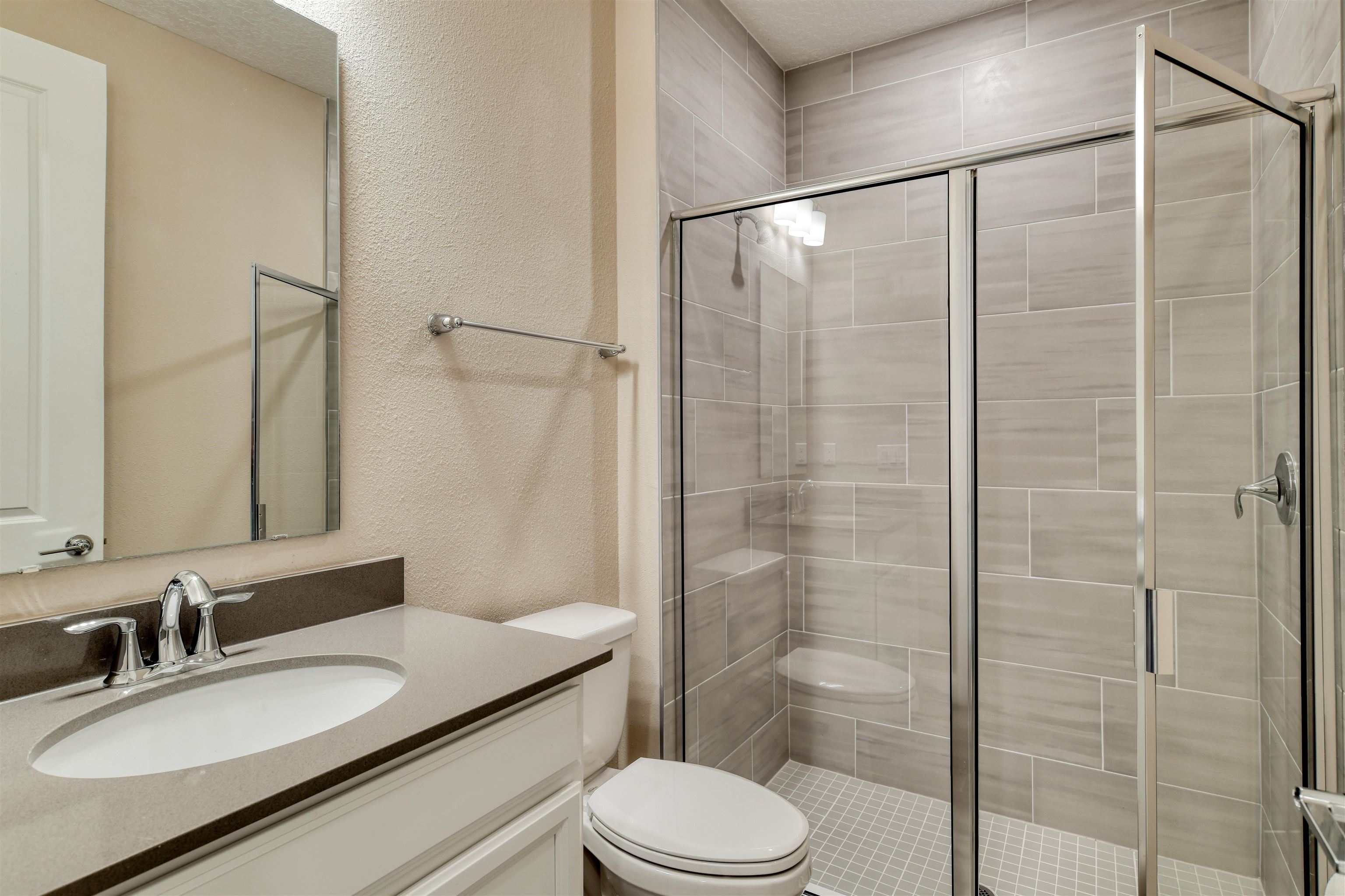 Image 33 of 40 For 274 Stillwater Blvd