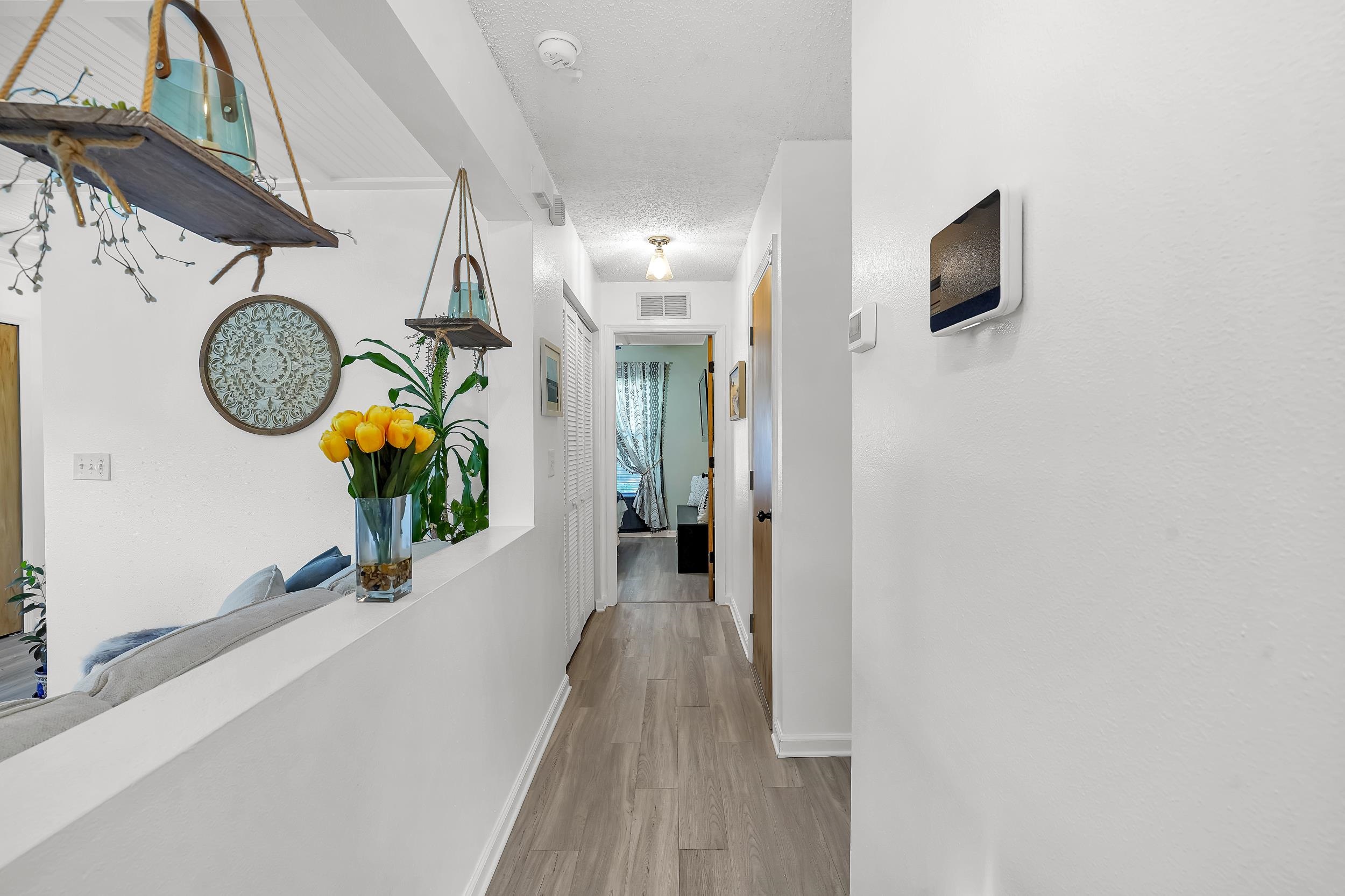 Image 15 of 36 For 891 Wynfield Circle