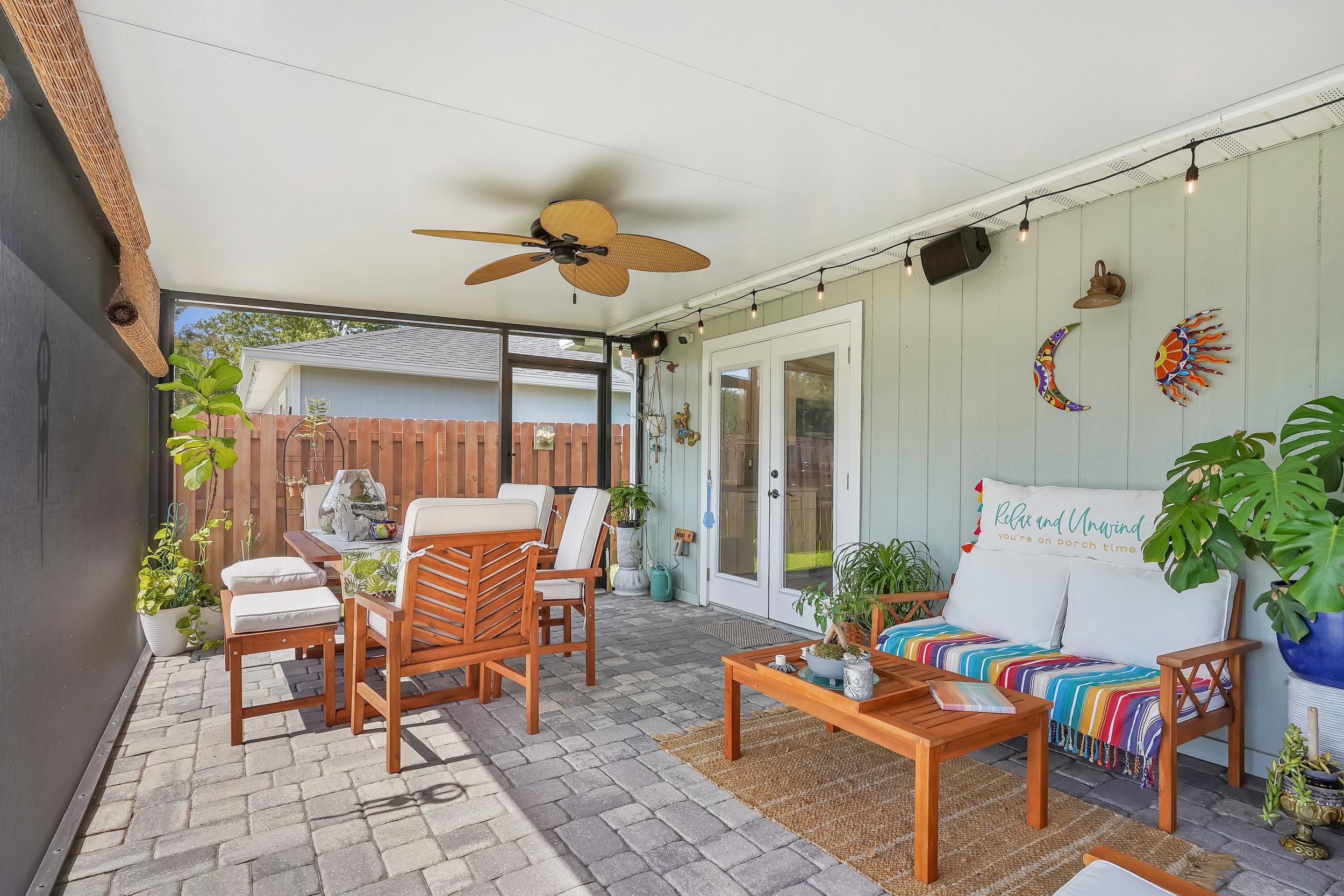 Image 22 of 36 For 891 Wynfield Circle