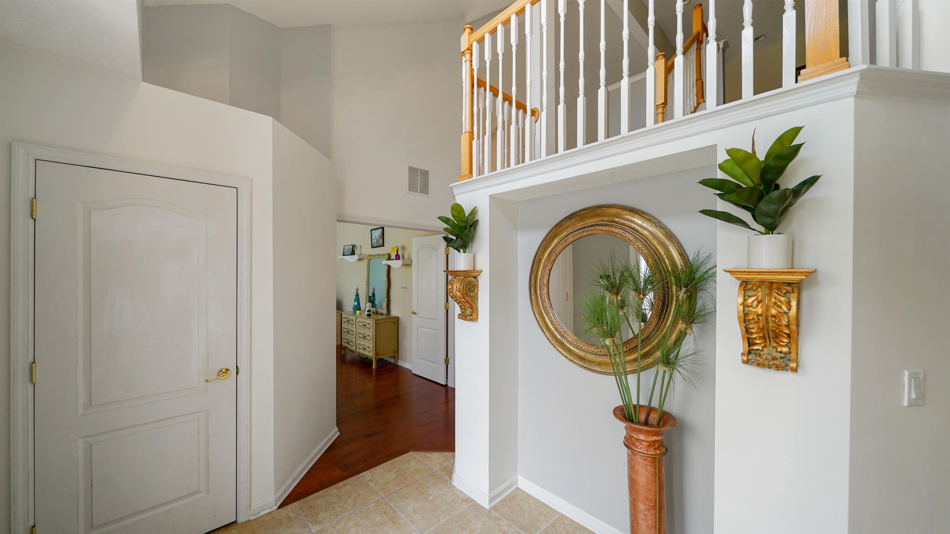 Image 3 of 50 For 13724 Shady Woods St