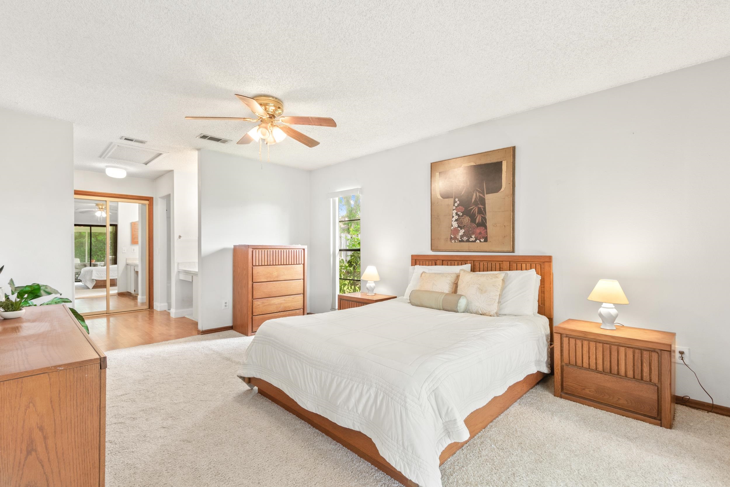 Image 14 of 48 For 725 Saco Ct  