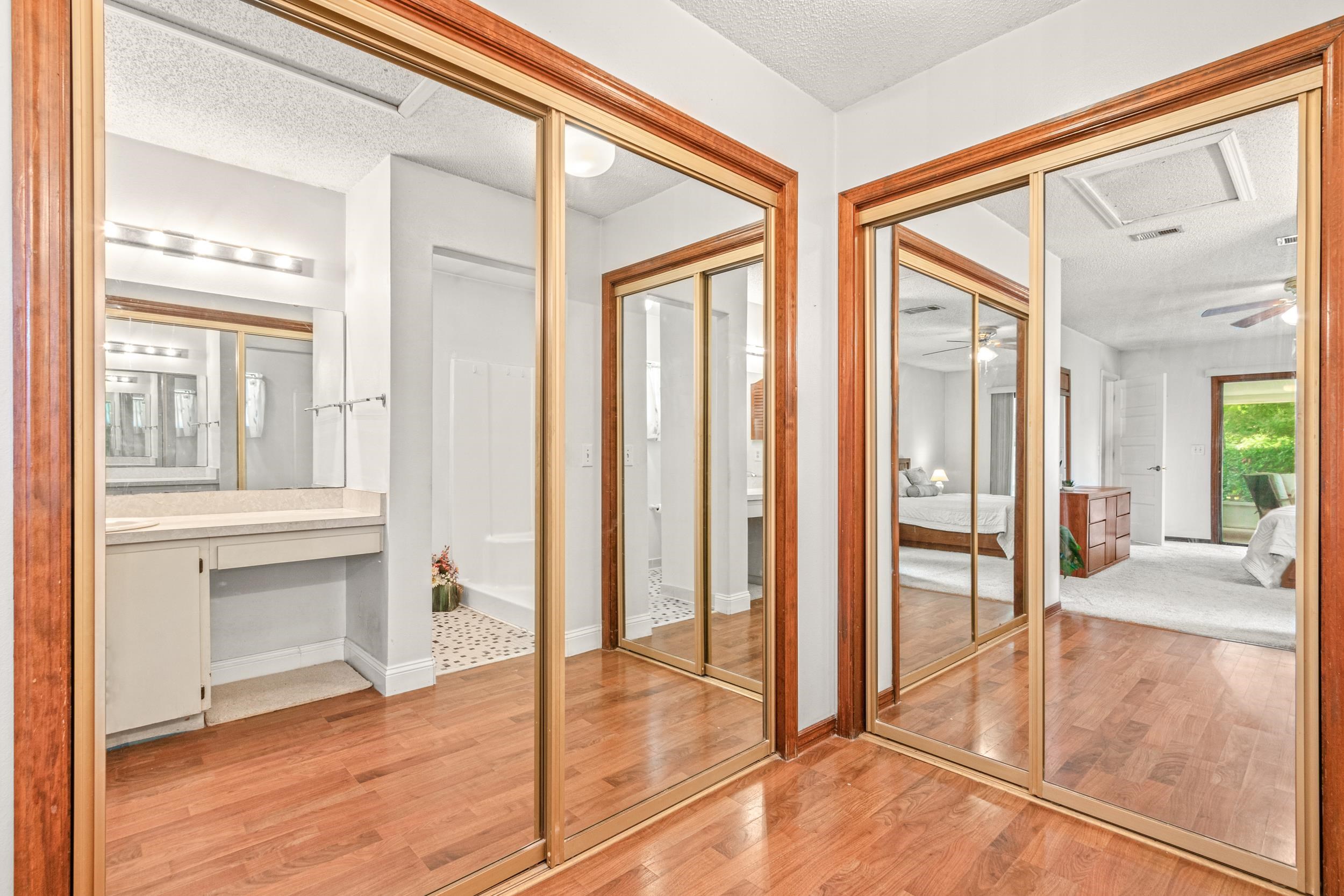 Image 20 of 48 For 725 Saco Ct  