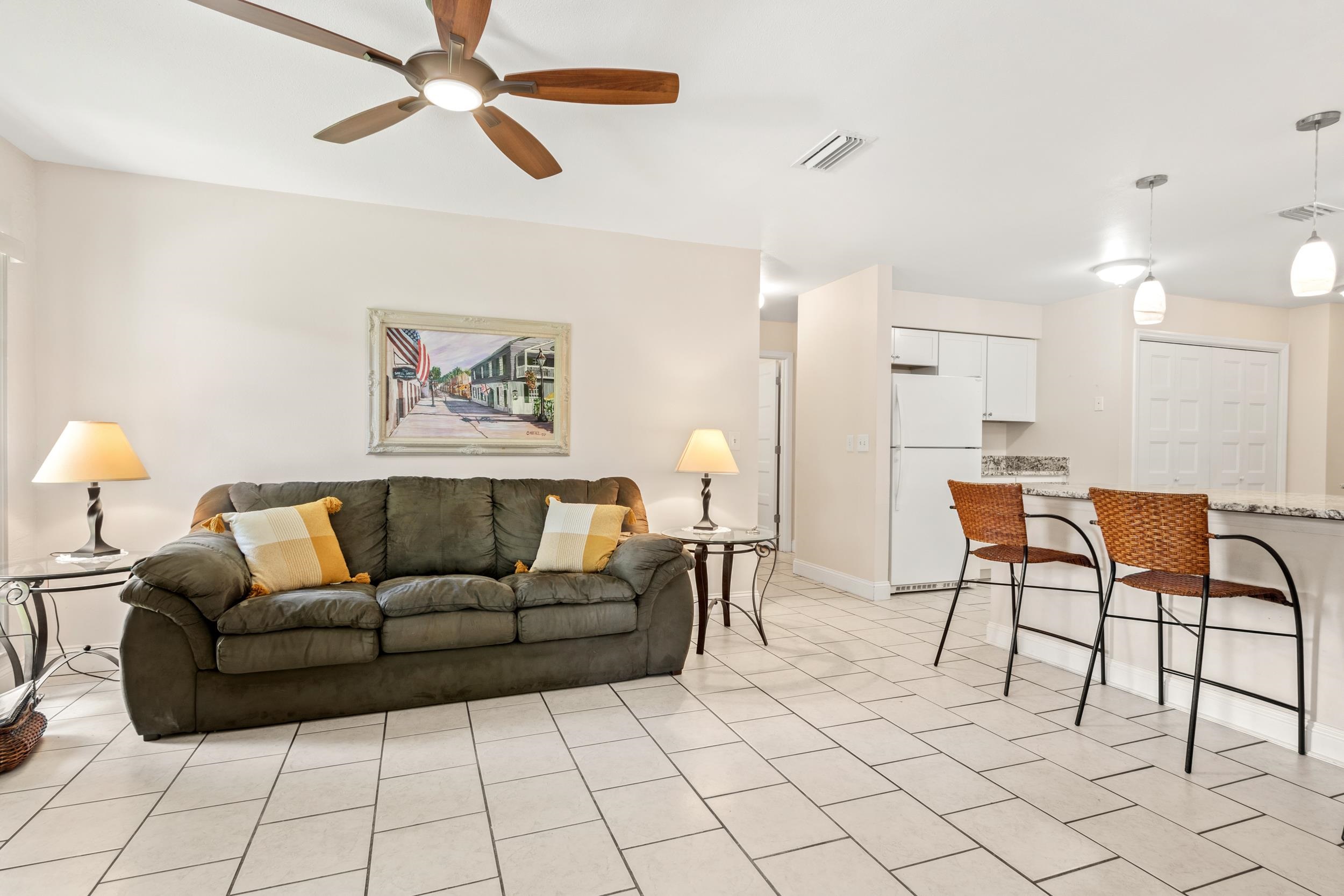 Image 21 of 48 For 725 Saco Ct  