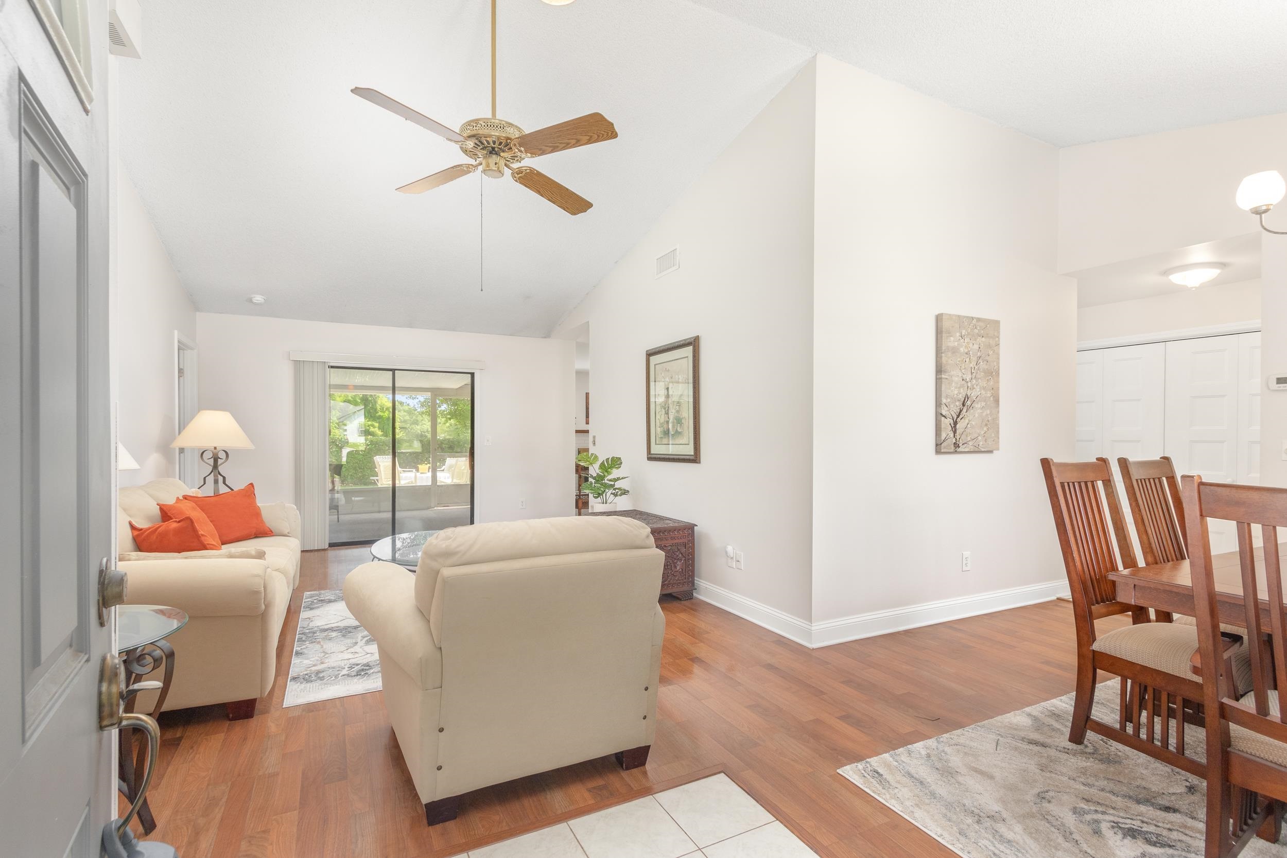 Image 6 of 48 For 725 Saco Ct  