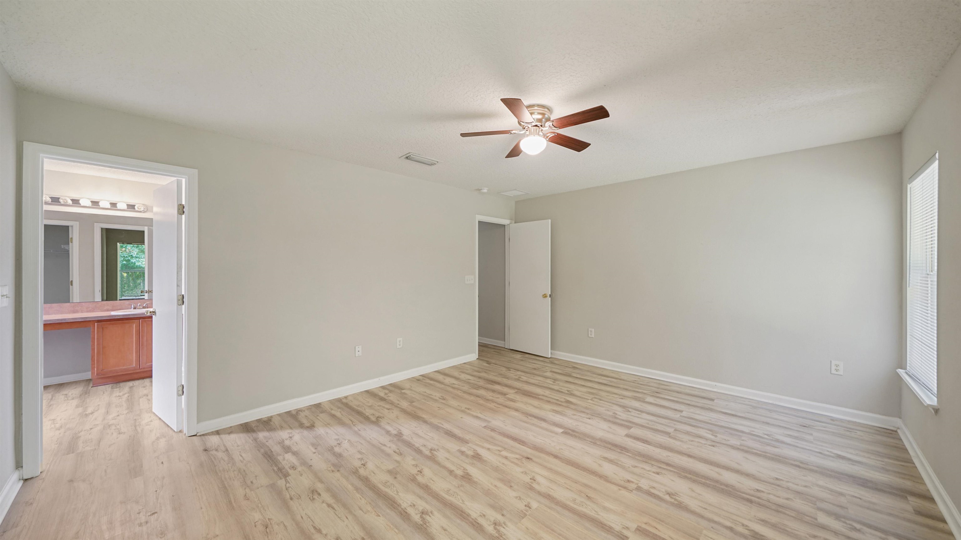 Image 14 of 43 For 1140 Nochaway Dr