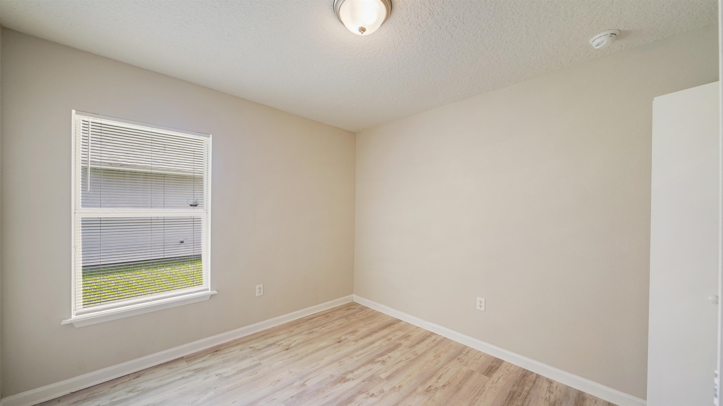 Image 19 of 43 For 1140 Nochaway Dr