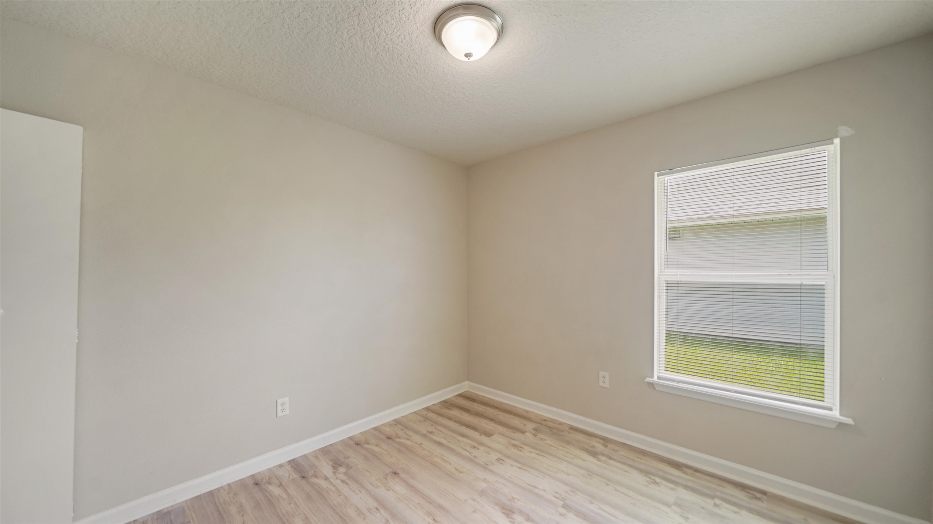 Image 22 of 43 For 1140 Nochaway Dr
