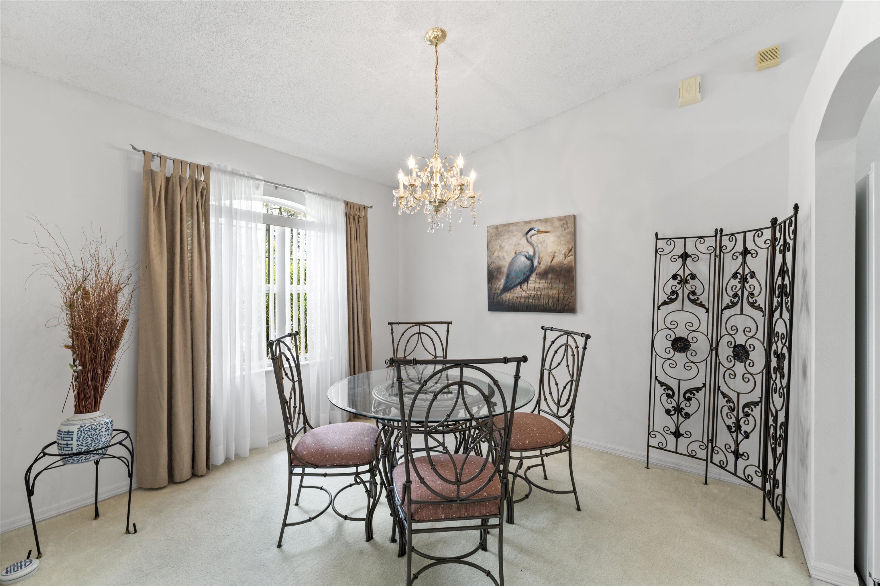 Image 3 of 21 For 23 Woodside Dr