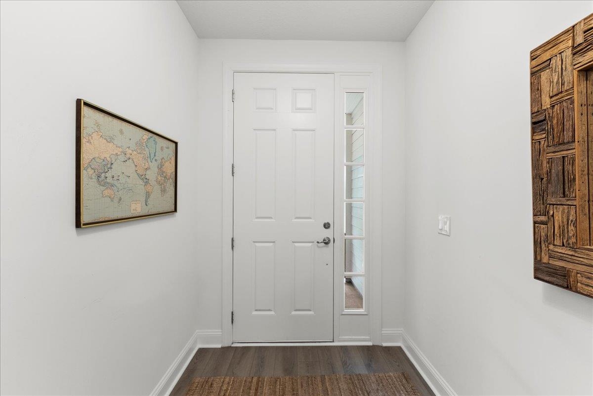 Image 5 of 31 For 190 Summerlin Ln