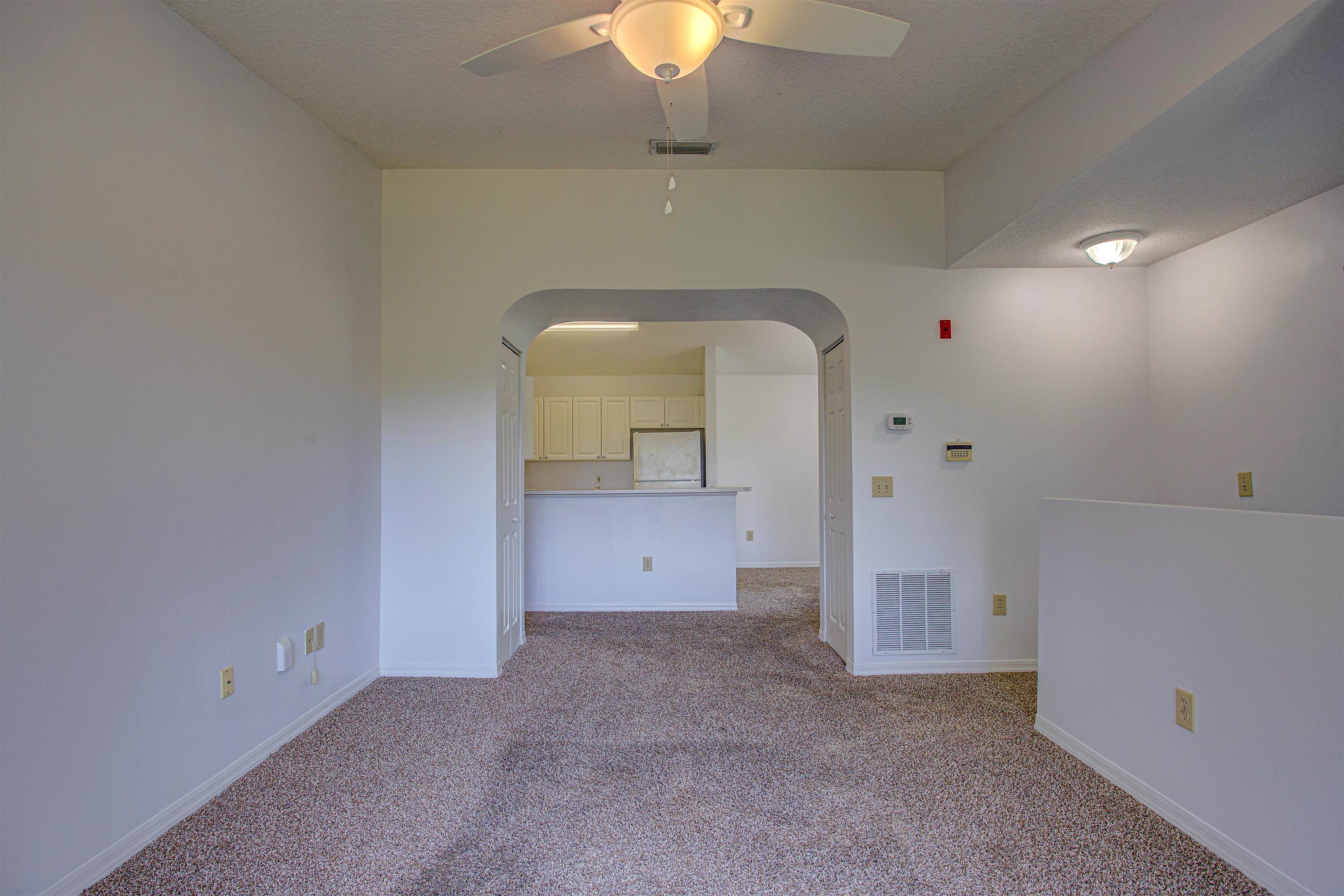 Image 4 of 44 For 15203 Harbour Vista Cir