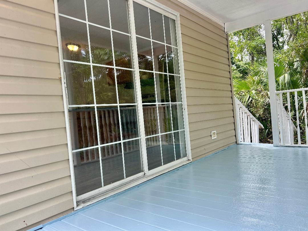Image 3 of 21 For 1049 Chapin St