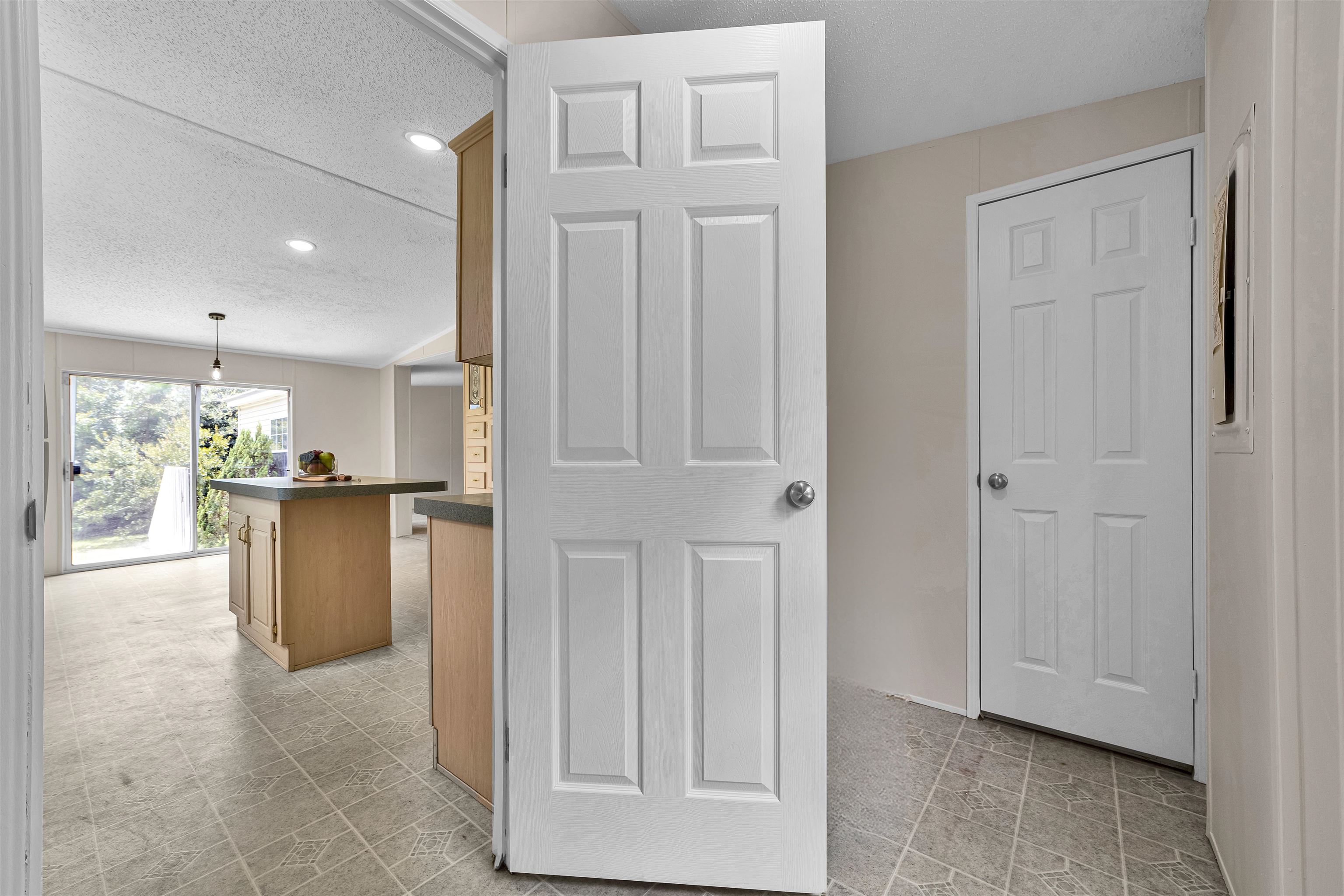 Image 13 of 68 For 2512 Cactus Wren Ct