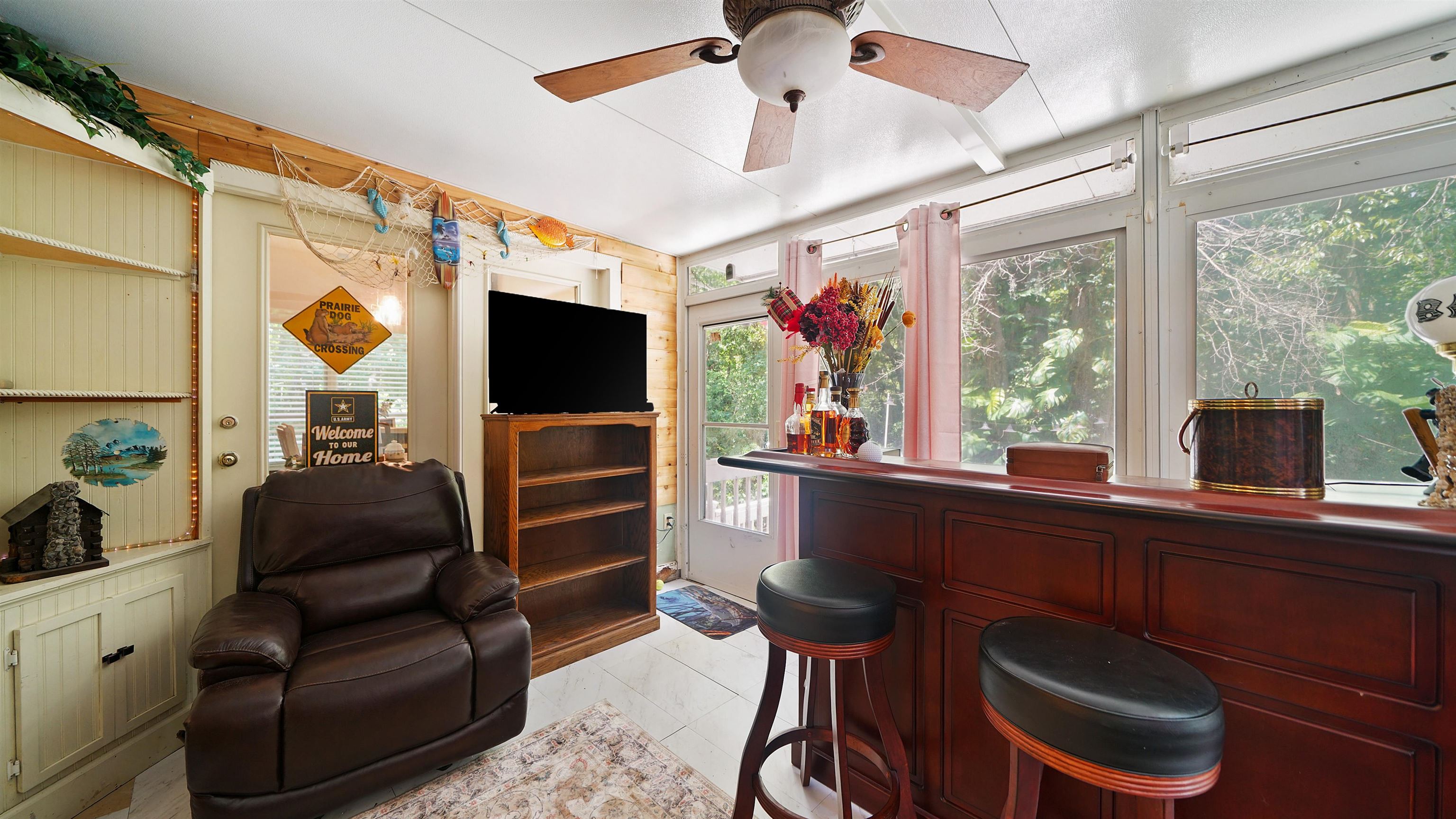 Image 16 of 39 For 2264 Brentfield Rd