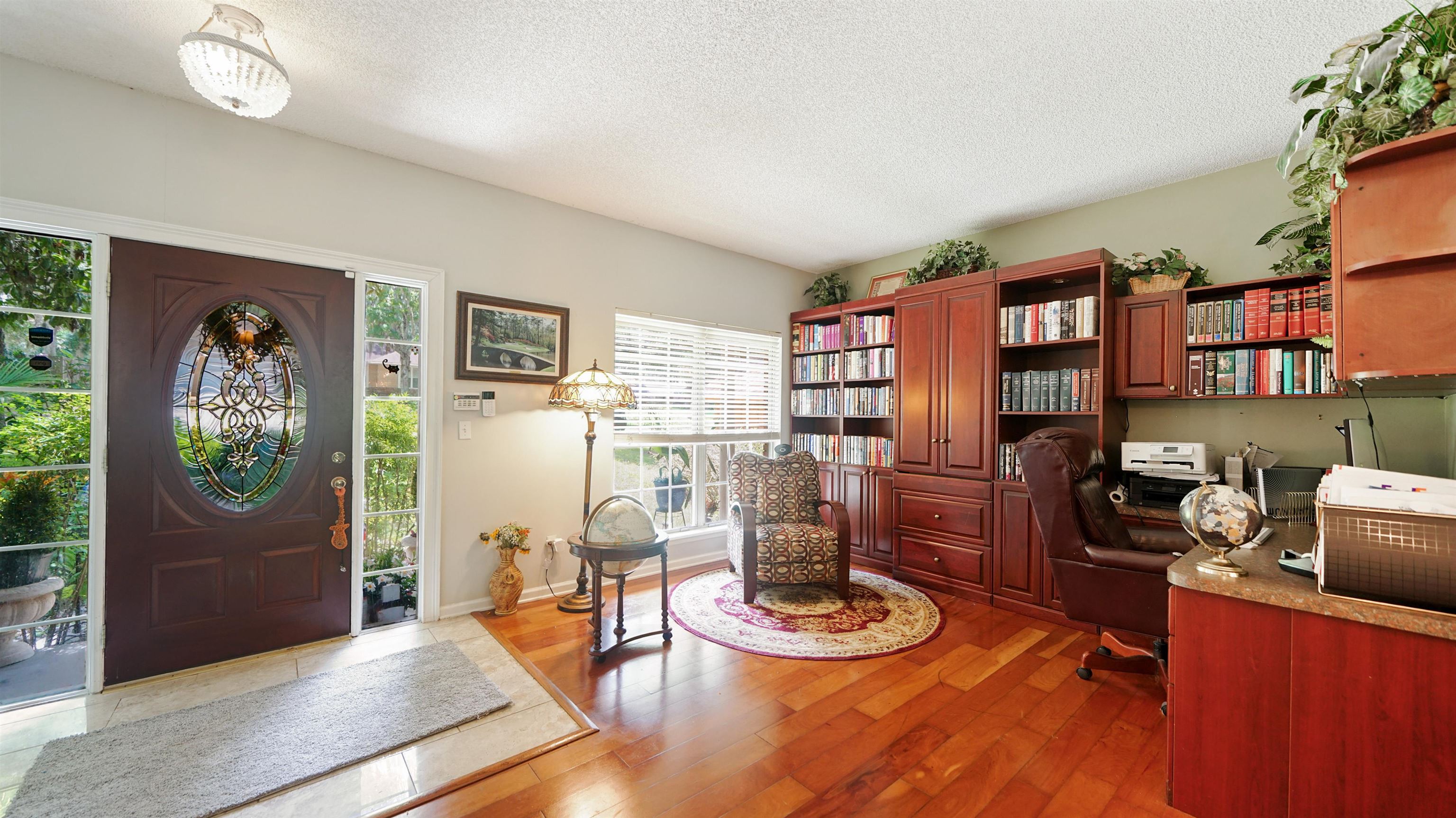 Image 6 of 39 For 2264 Brentfield Rd