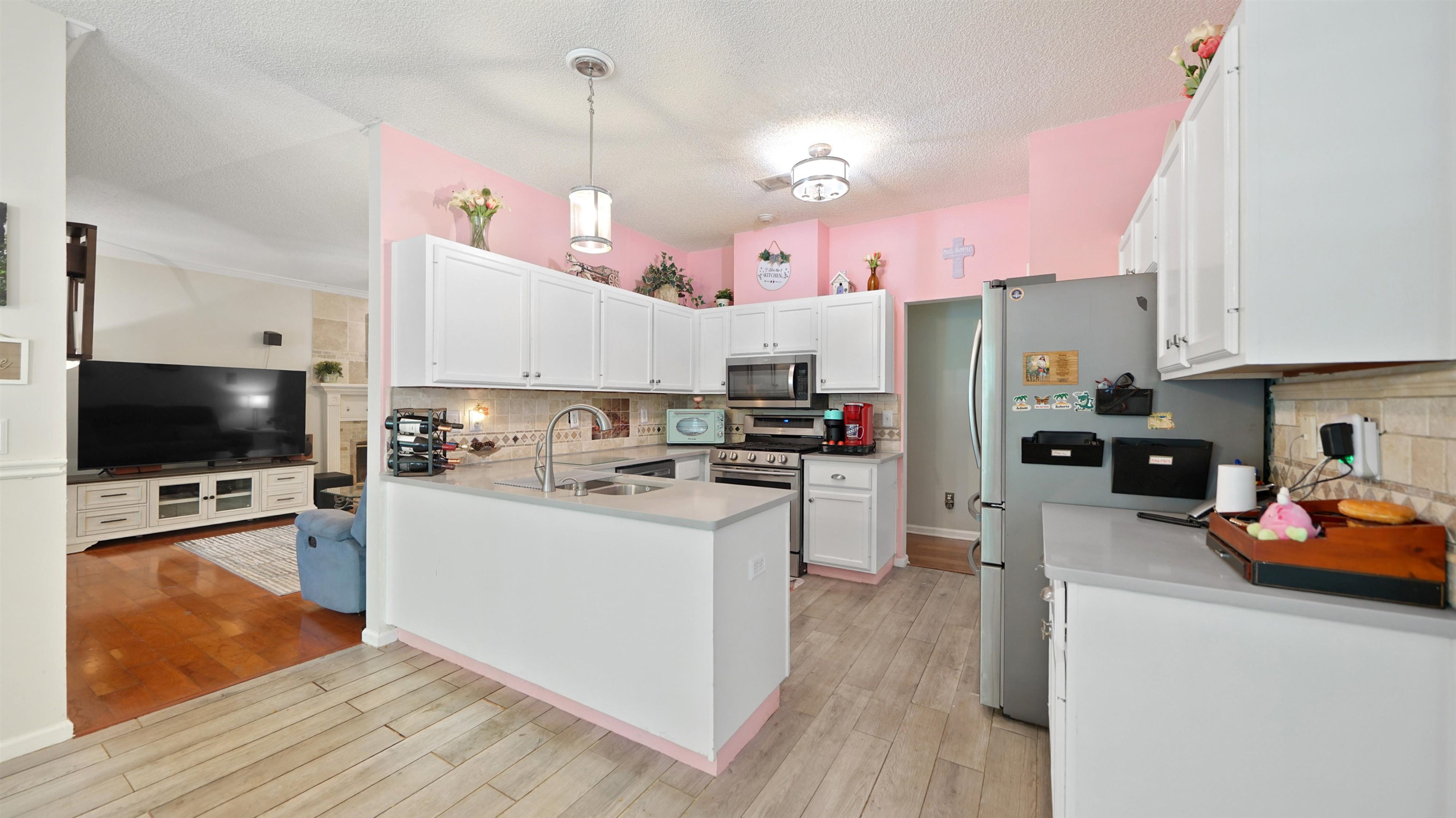 Image 9 of 39 For 2264 Brentfield Rd