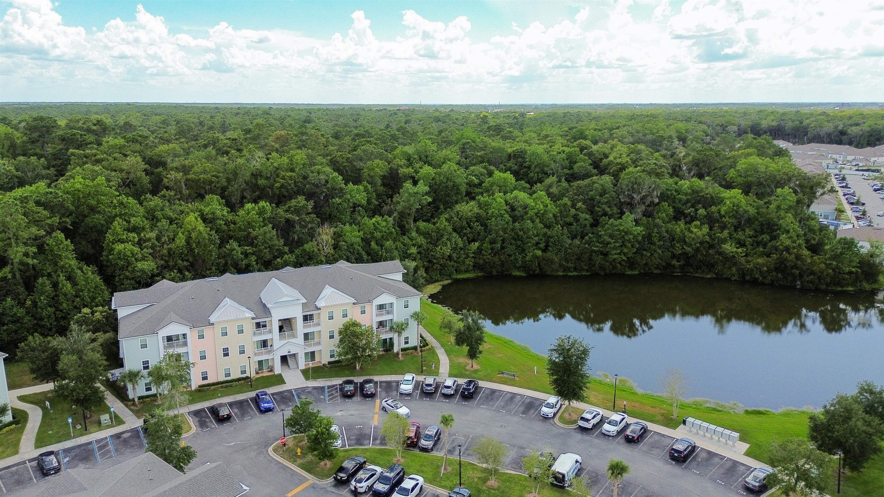 Image 20 of 29 For 4950 Key Lime Dr  306