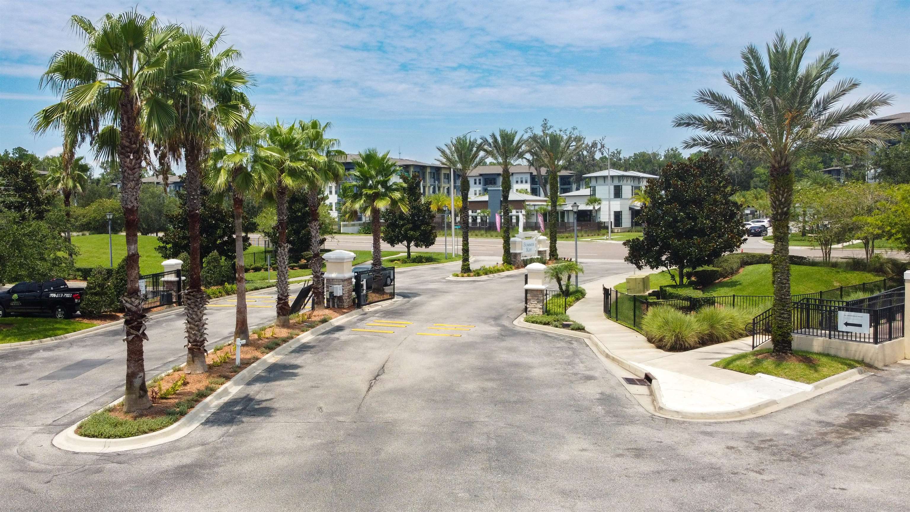 Image 21 of 29 For 4950 Key Lime Dr  306