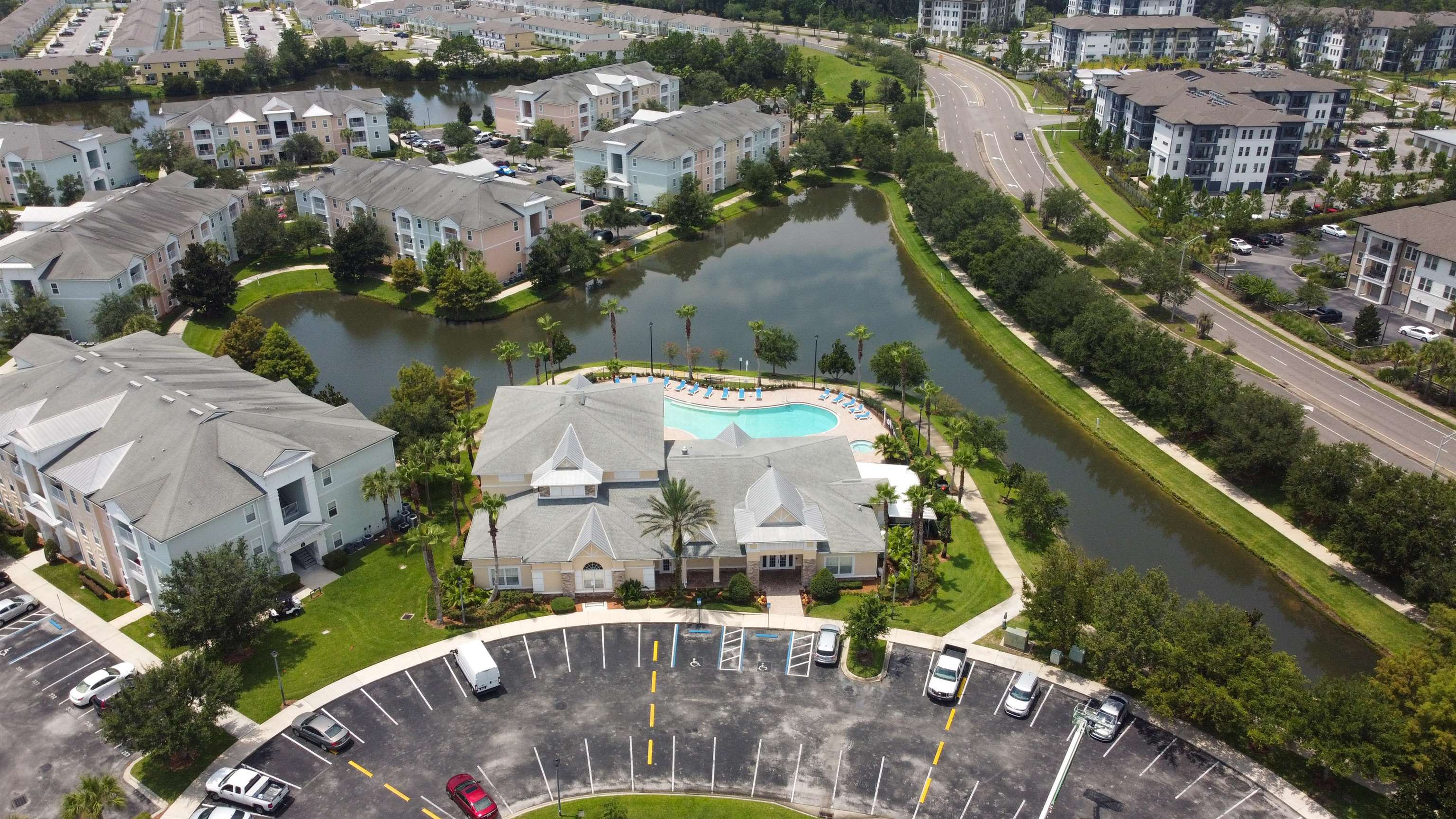 Image 24 of 29 For 4950 Key Lime Dr  306