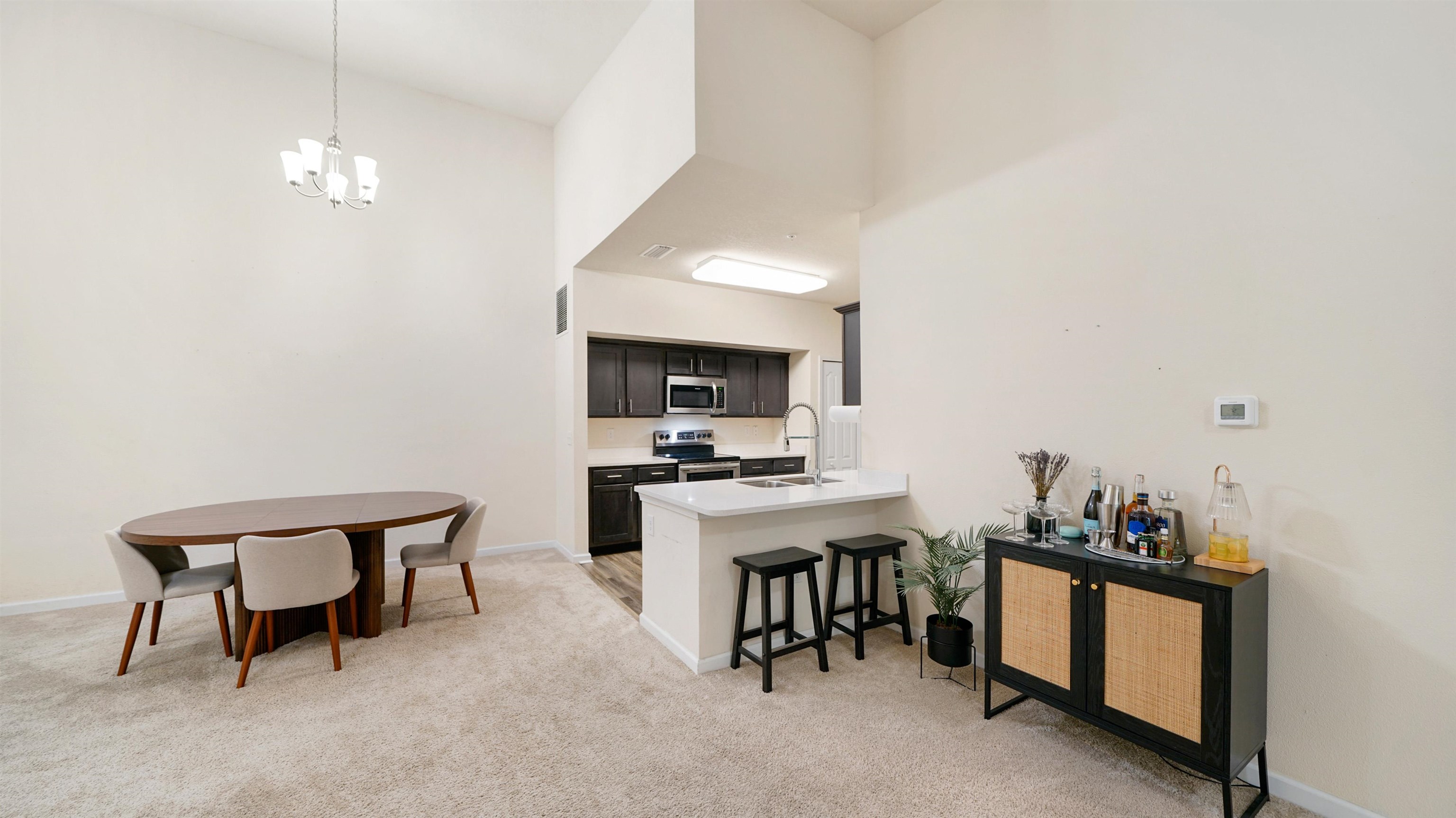 Image 4 of 29 For 4950 Key Lime Dr  306