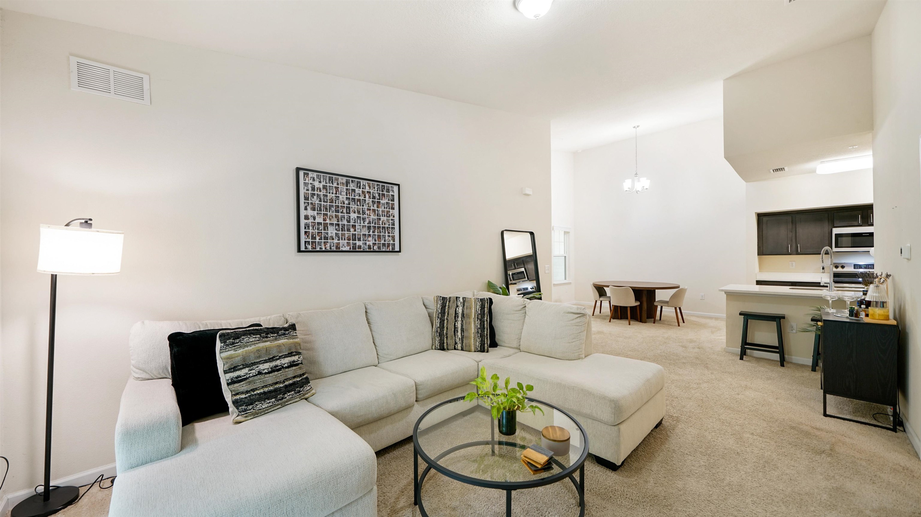 Image 5 of 29 For 4950 Key Lime Dr  306