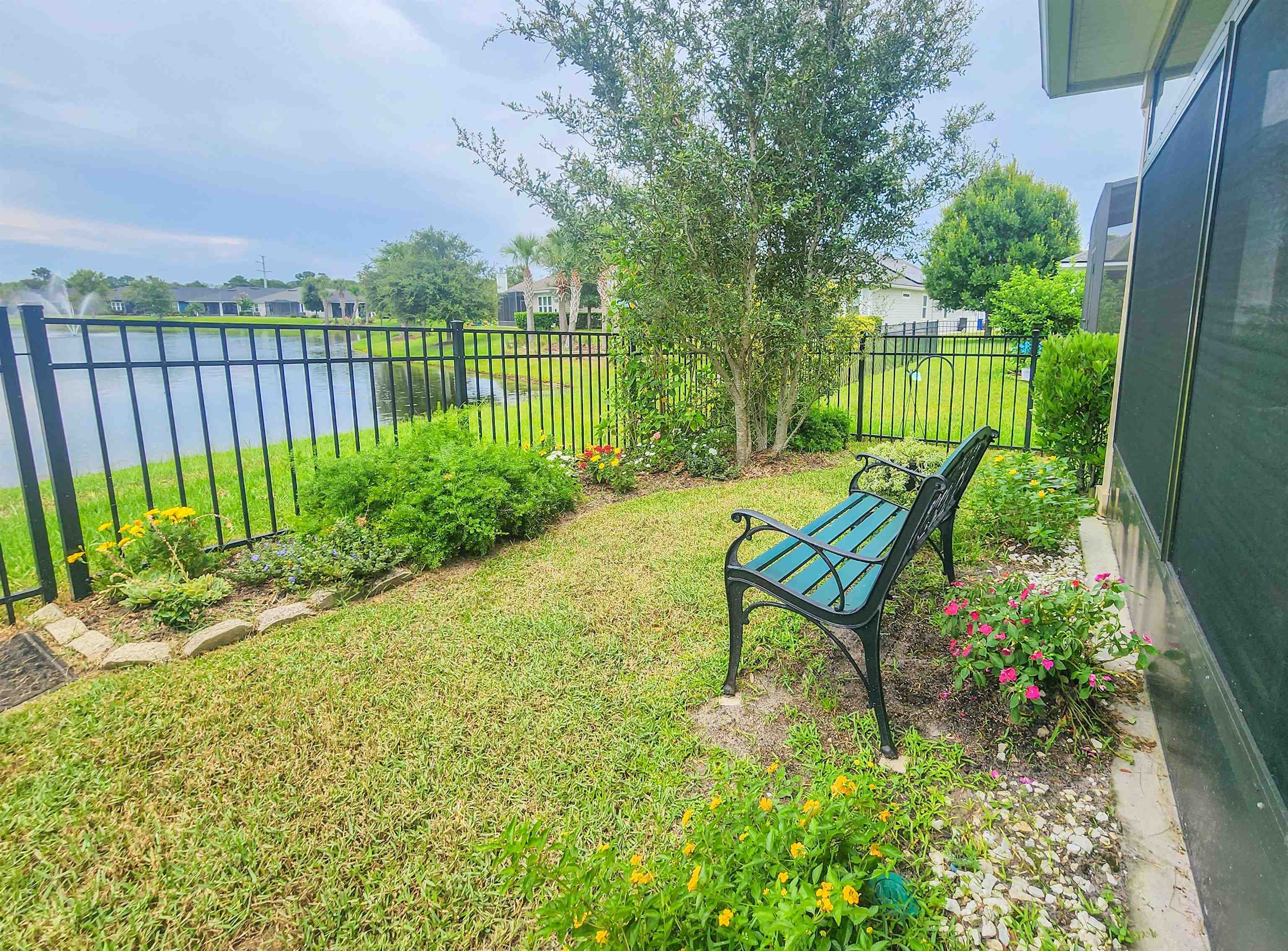 Image 34 of 43 For 835 Watson Rd E