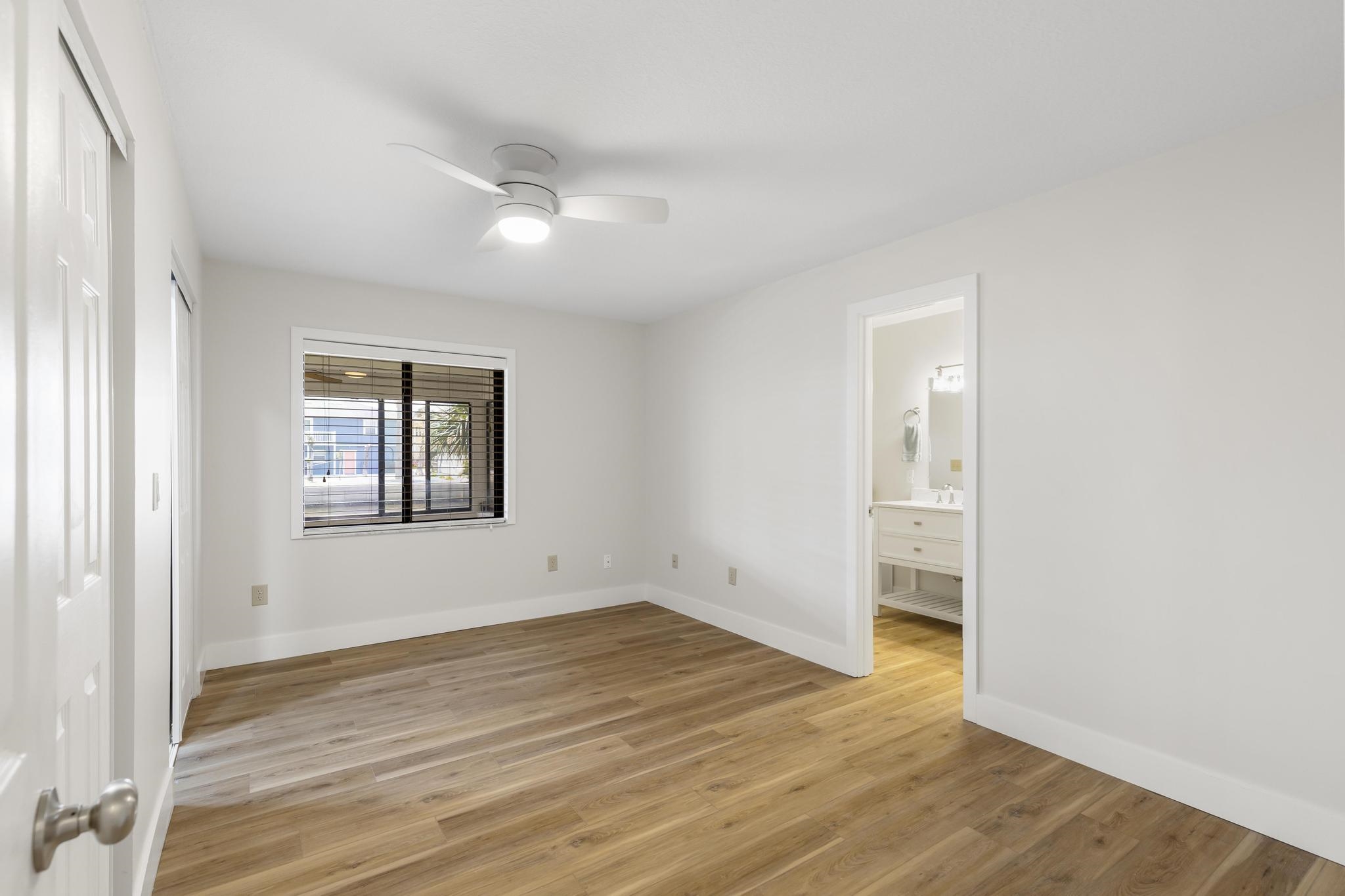 Image 10 of 83 For 311 11th Street N