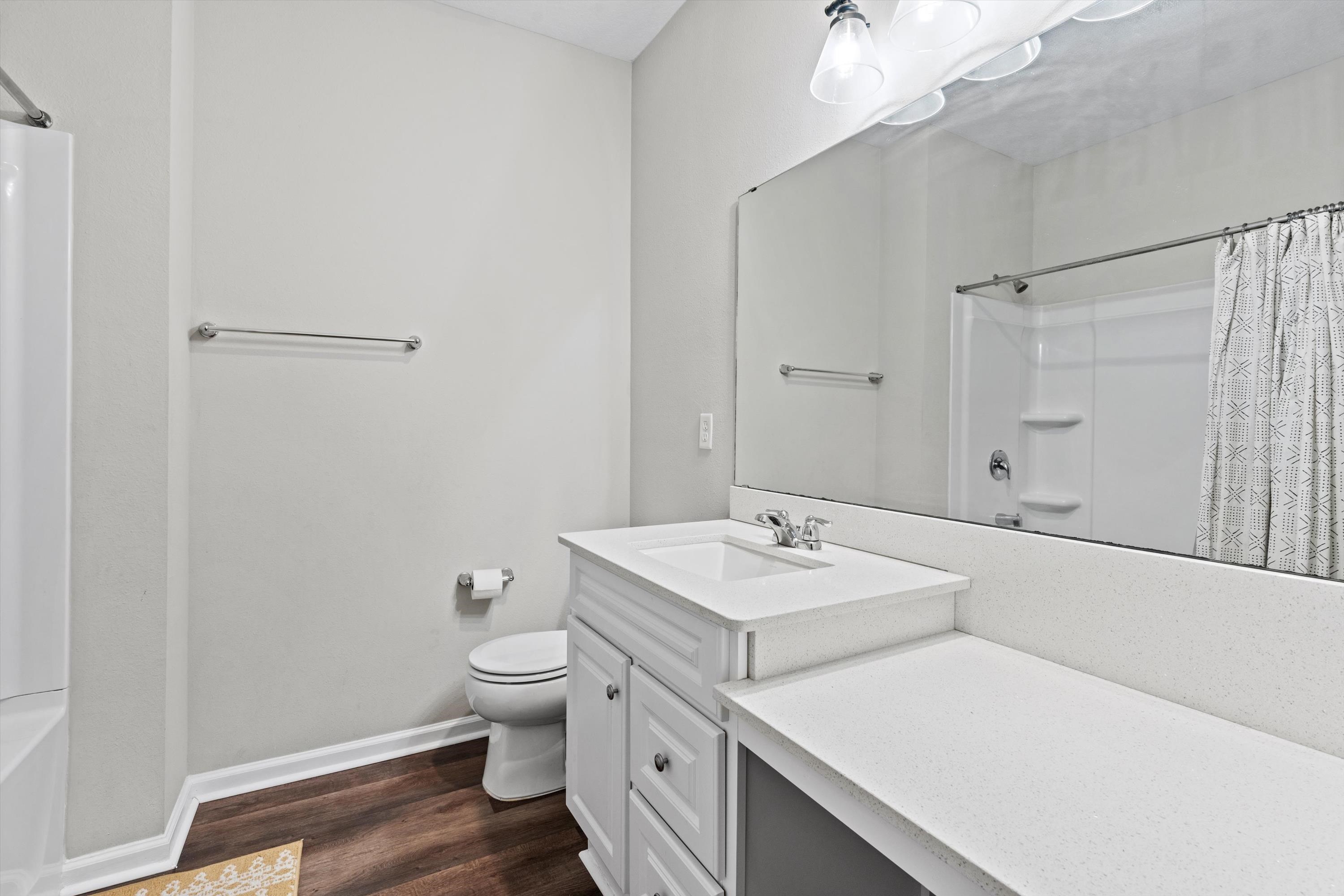 Image 20 of 37 For 13770 Brookwater Dr