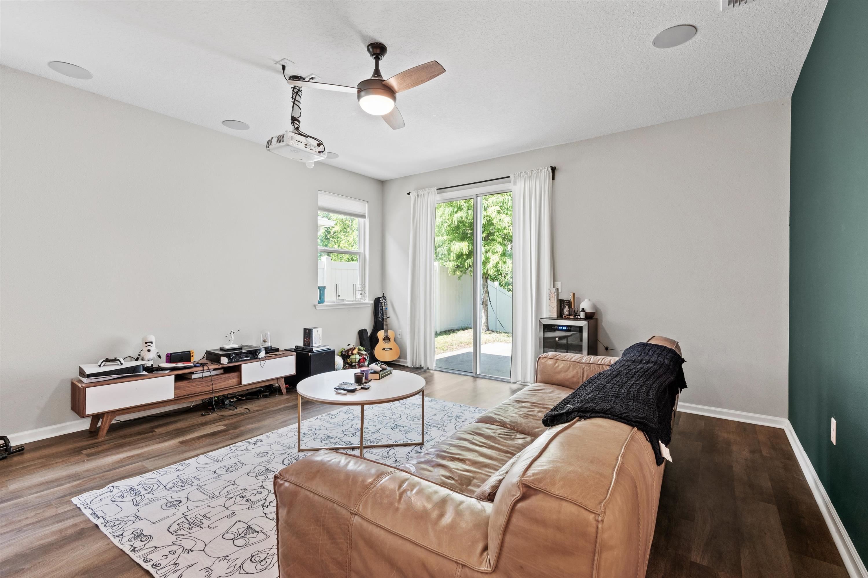 Image 9 of 37 For 13770 Brookwater Dr