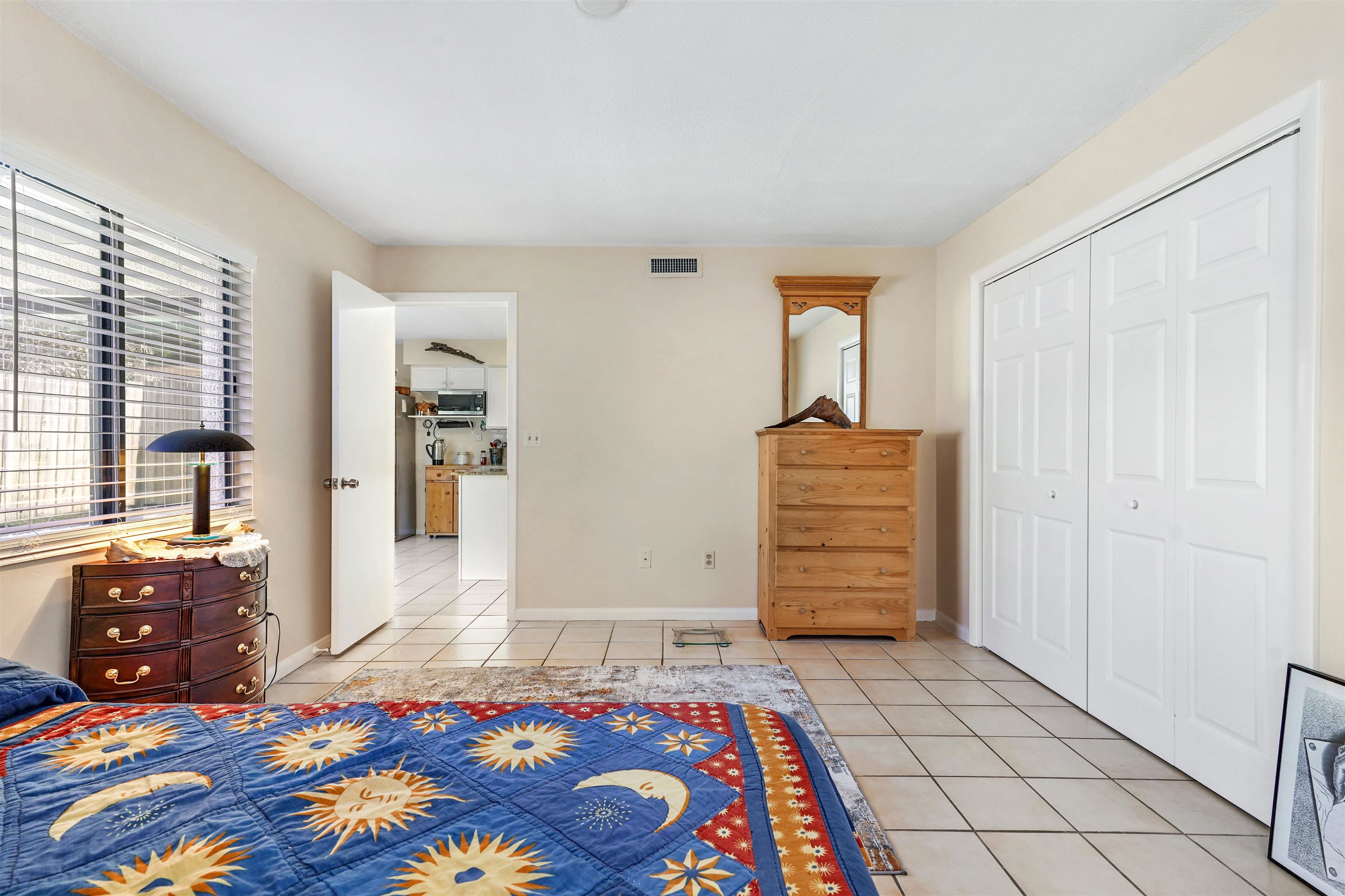 Image 17 of 40 For 62 Atlantic Oaks Cir  A&b