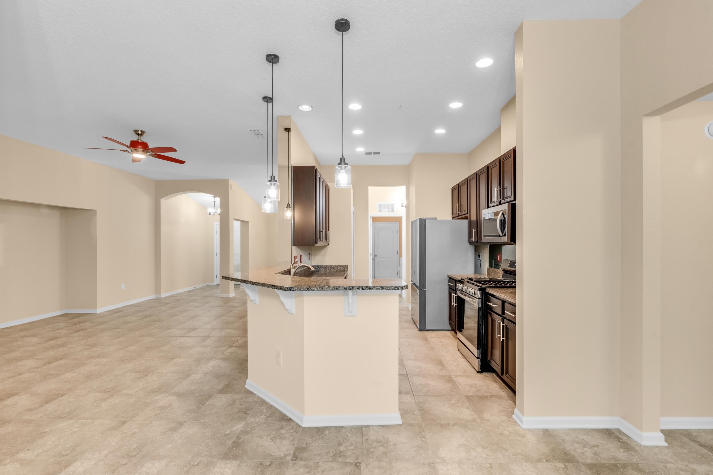 Image 22 of 51 For 228 Fox Water Trl