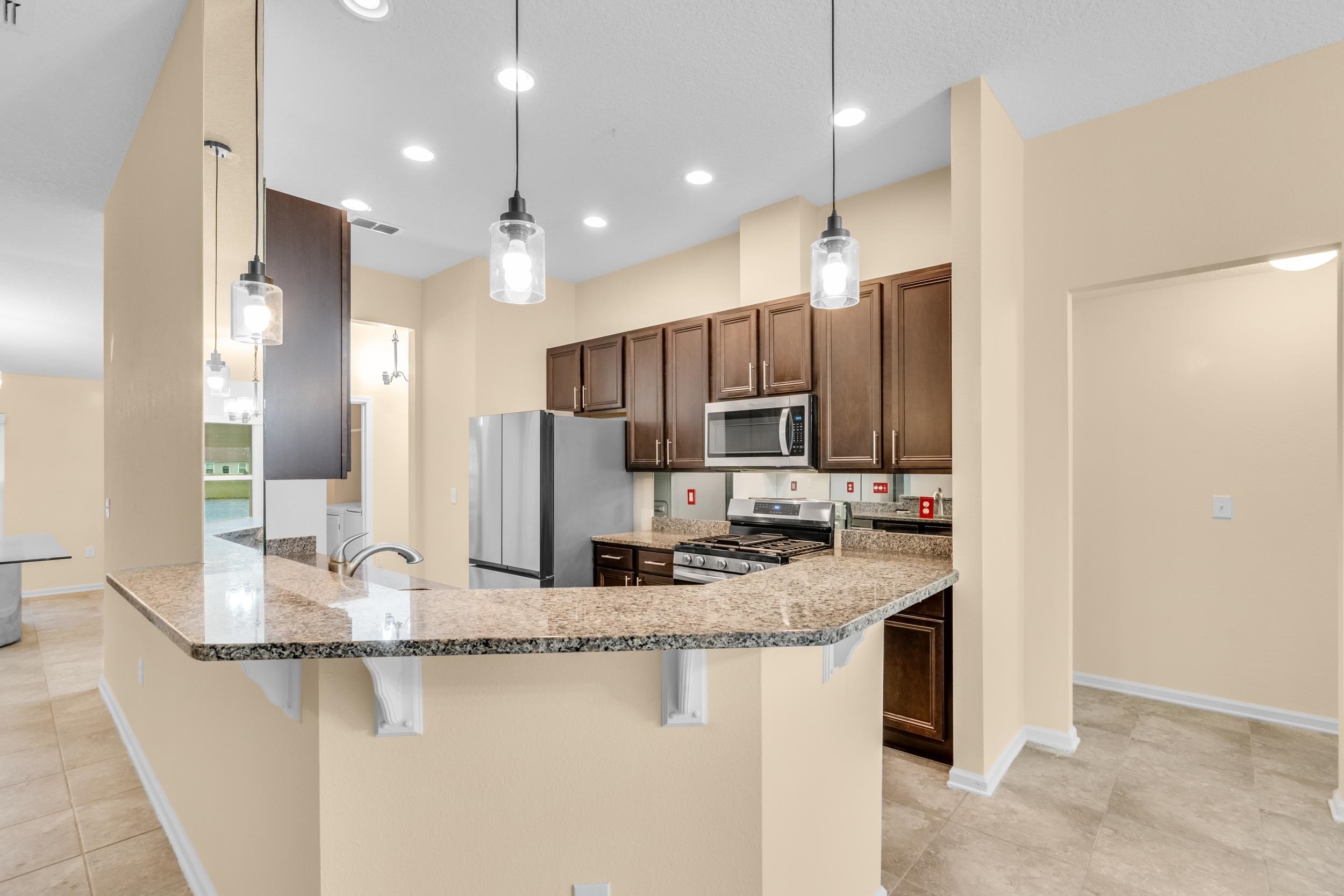 Image 24 of 51 For 228 Fox Water Trl