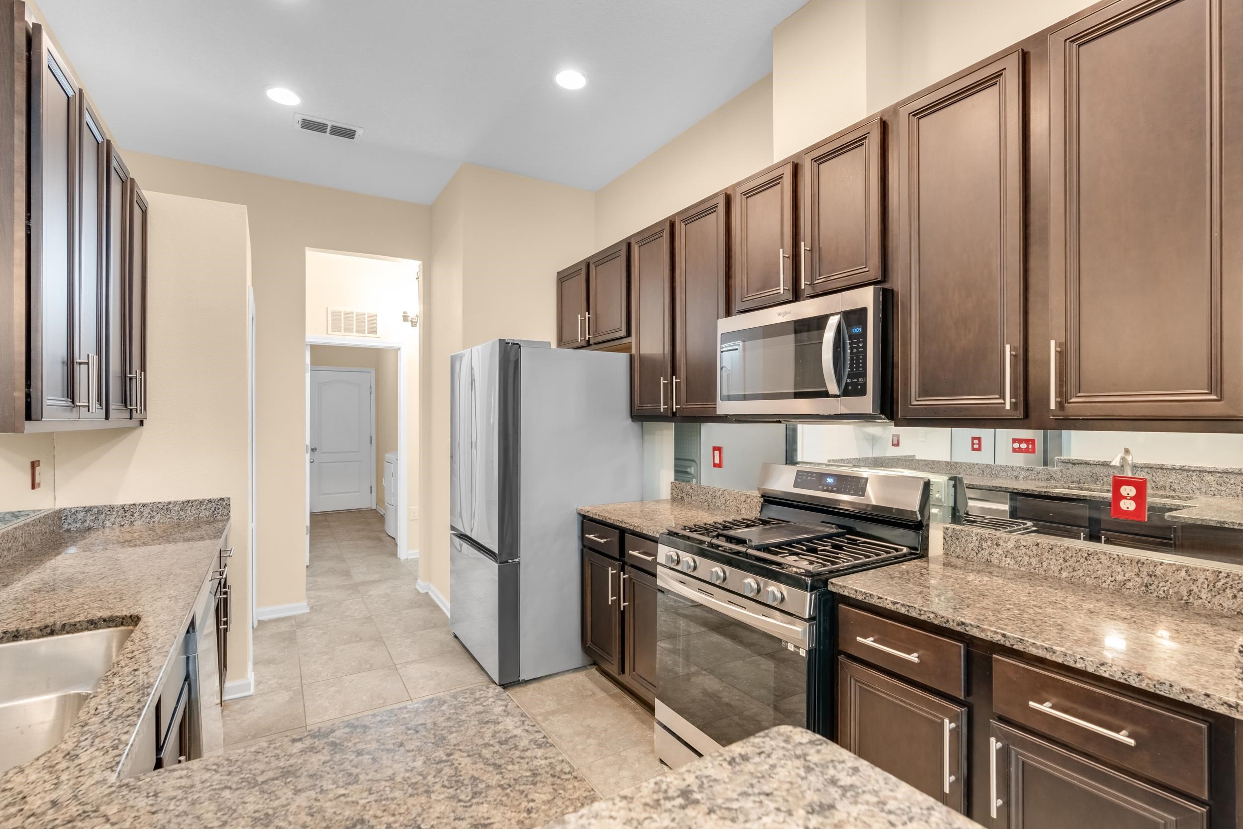 Image 26 of 51 For 228 Fox Water Trl