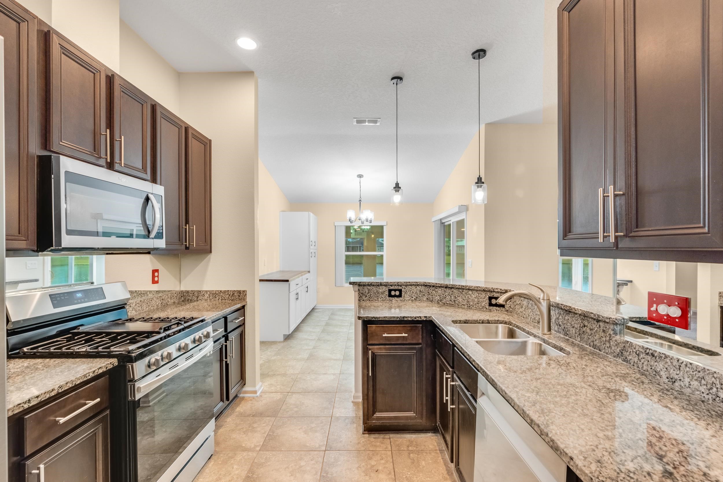 Image 27 of 51 For 228 Fox Water Trl