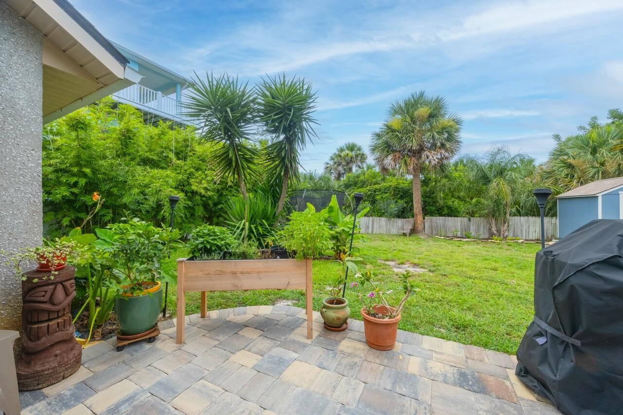 Image 45 of 58 For 7 Deerwood St