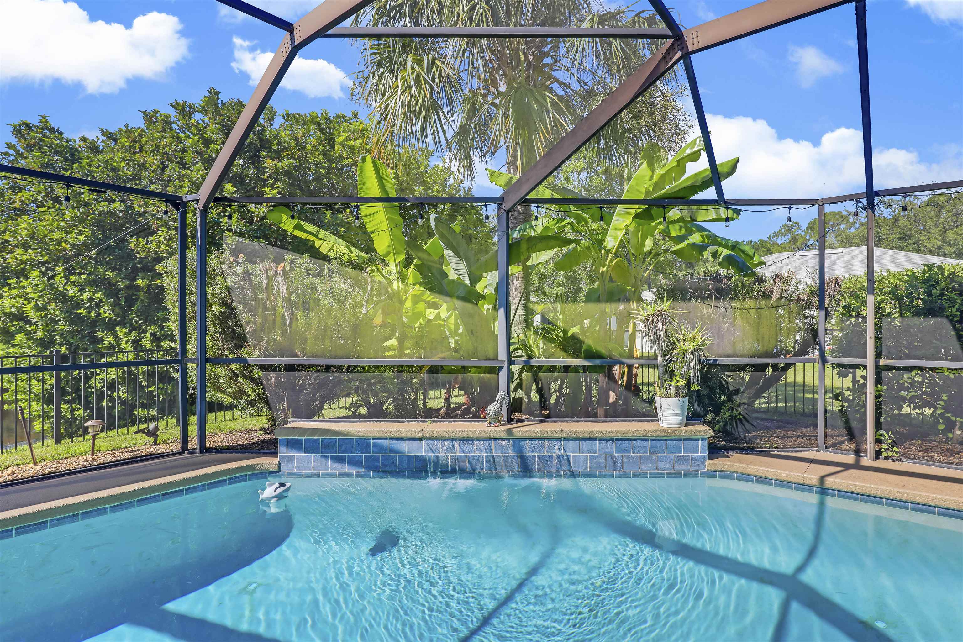 Image 2 of 50 For 4105 Palmetto Bay Dr