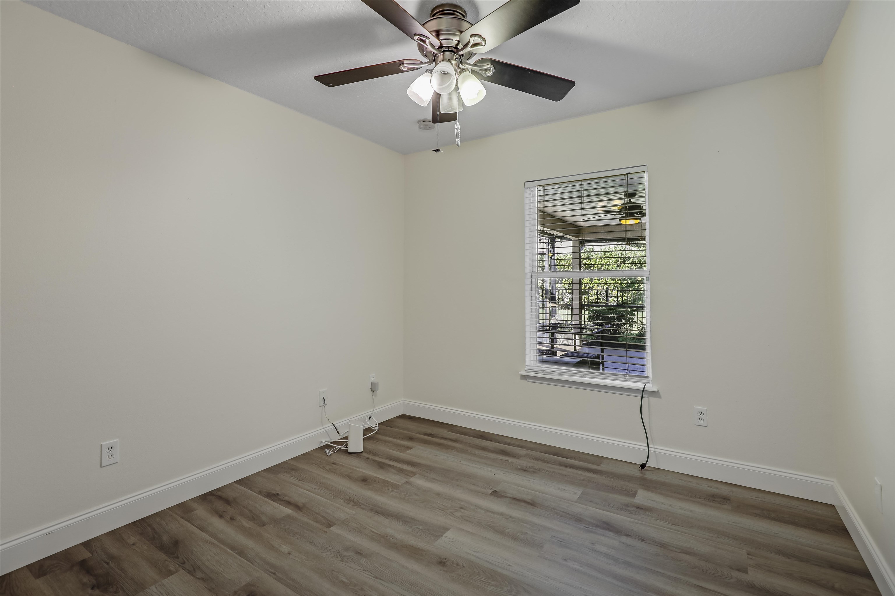 Image 26 of 50 For 4105 Palmetto Bay Dr