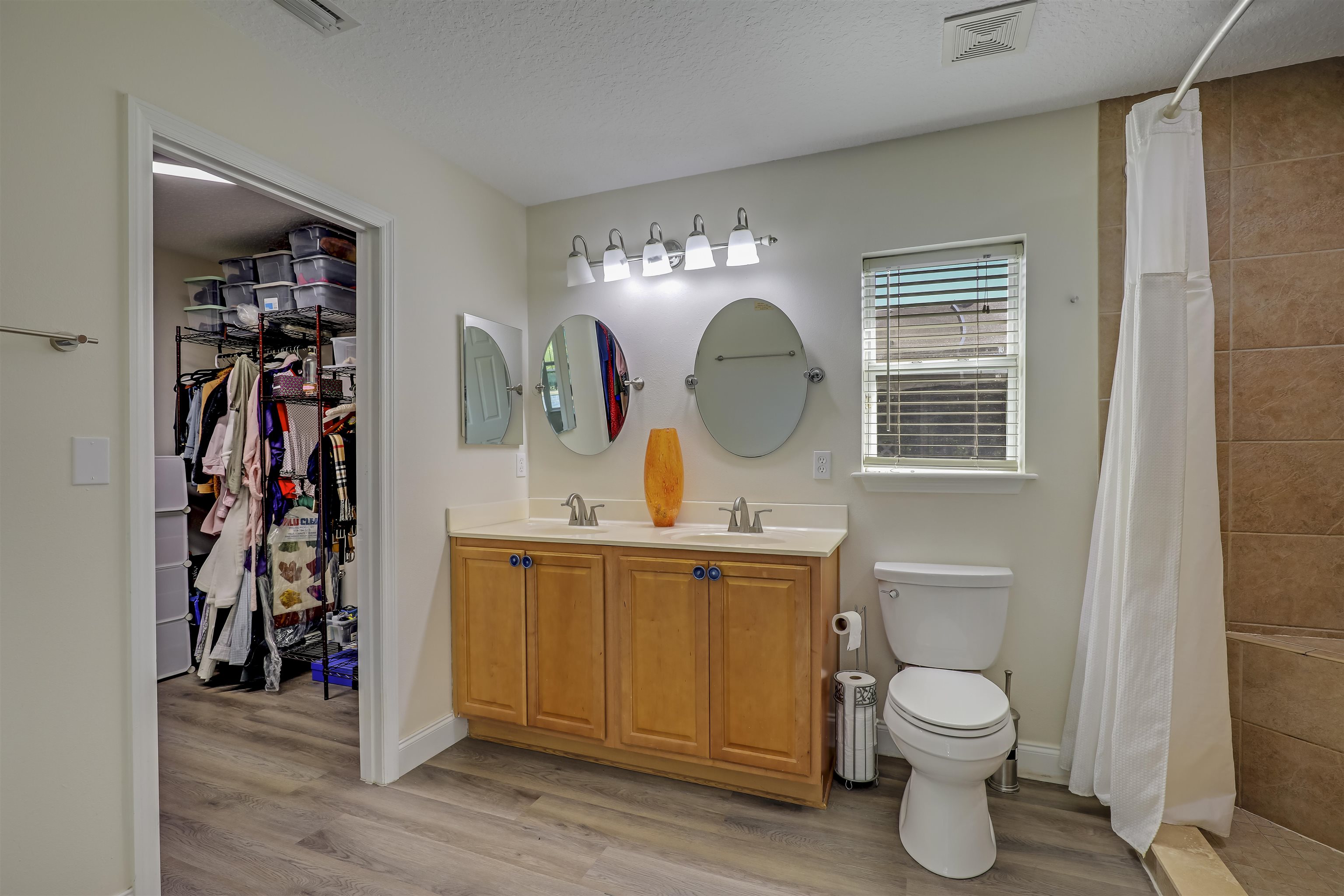 Image 33 of 50 For 4105 Palmetto Bay Dr