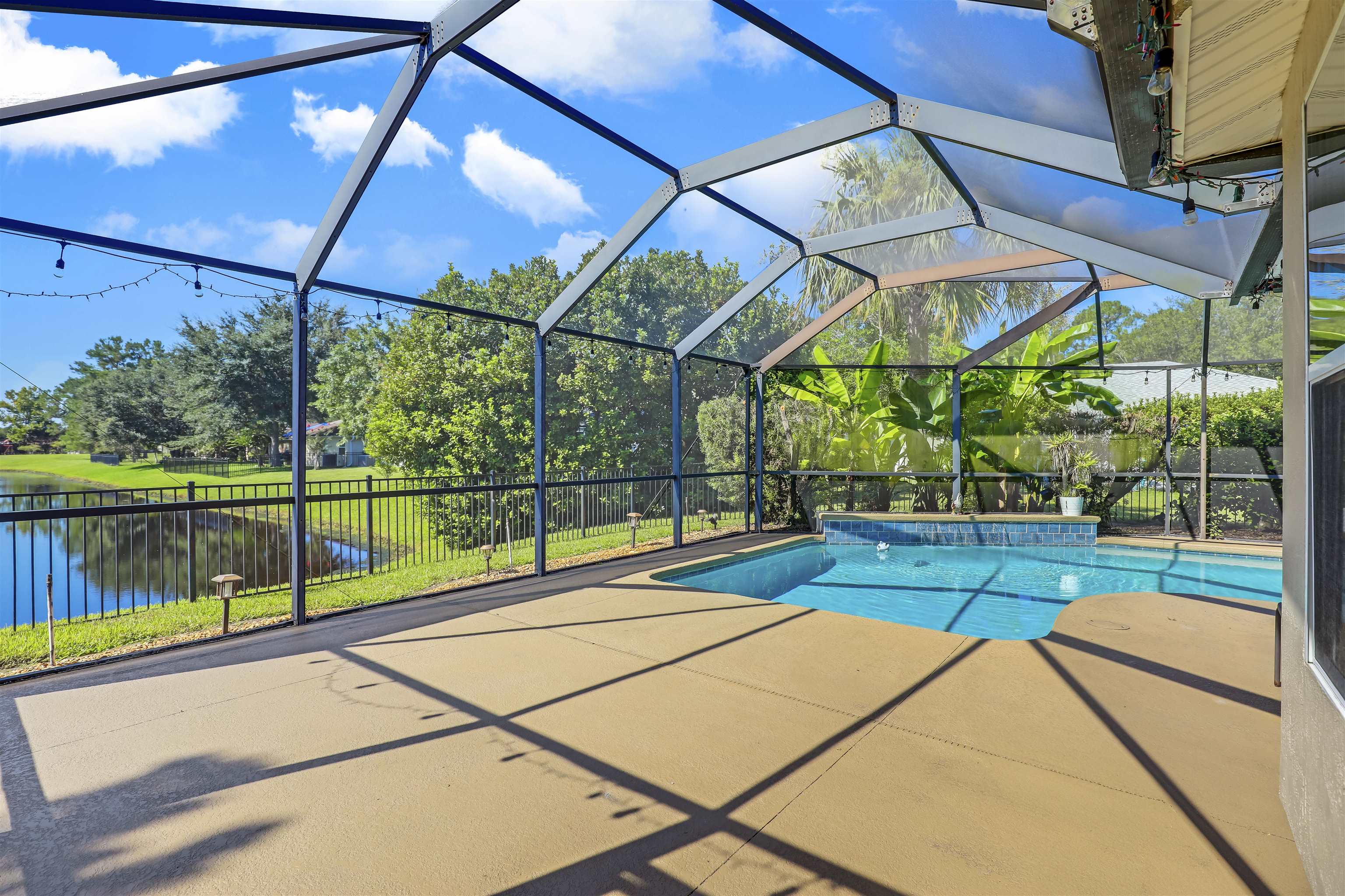 Image 38 of 50 For 4105 Palmetto Bay Dr