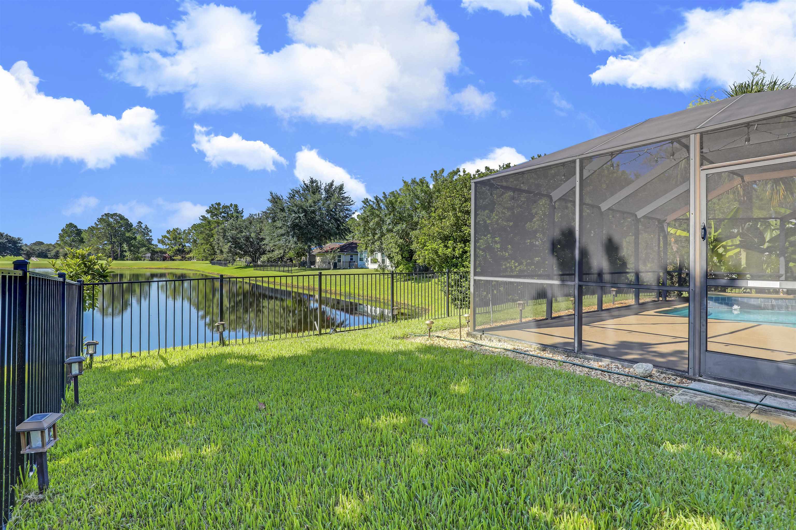 Image 7 of 50 For 4105 Palmetto Bay Dr