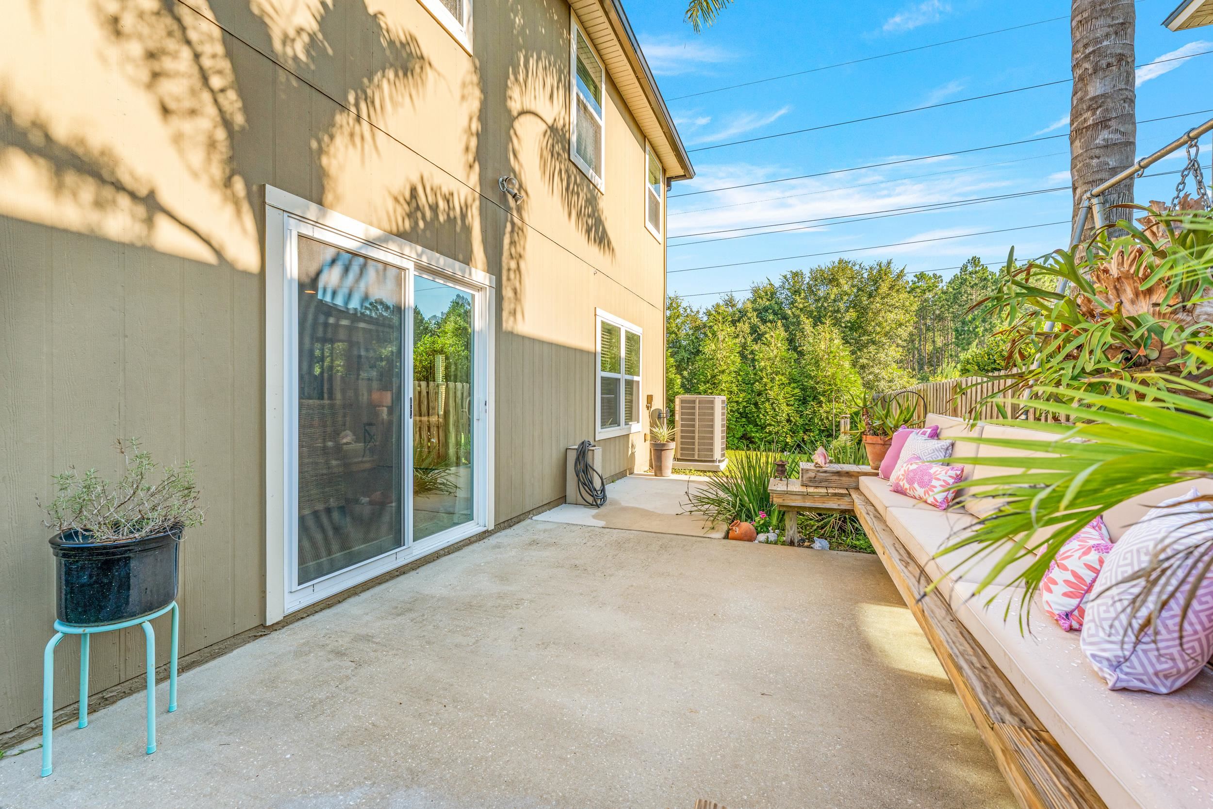 Image 31 of 35 For 203 Timberwood Dr