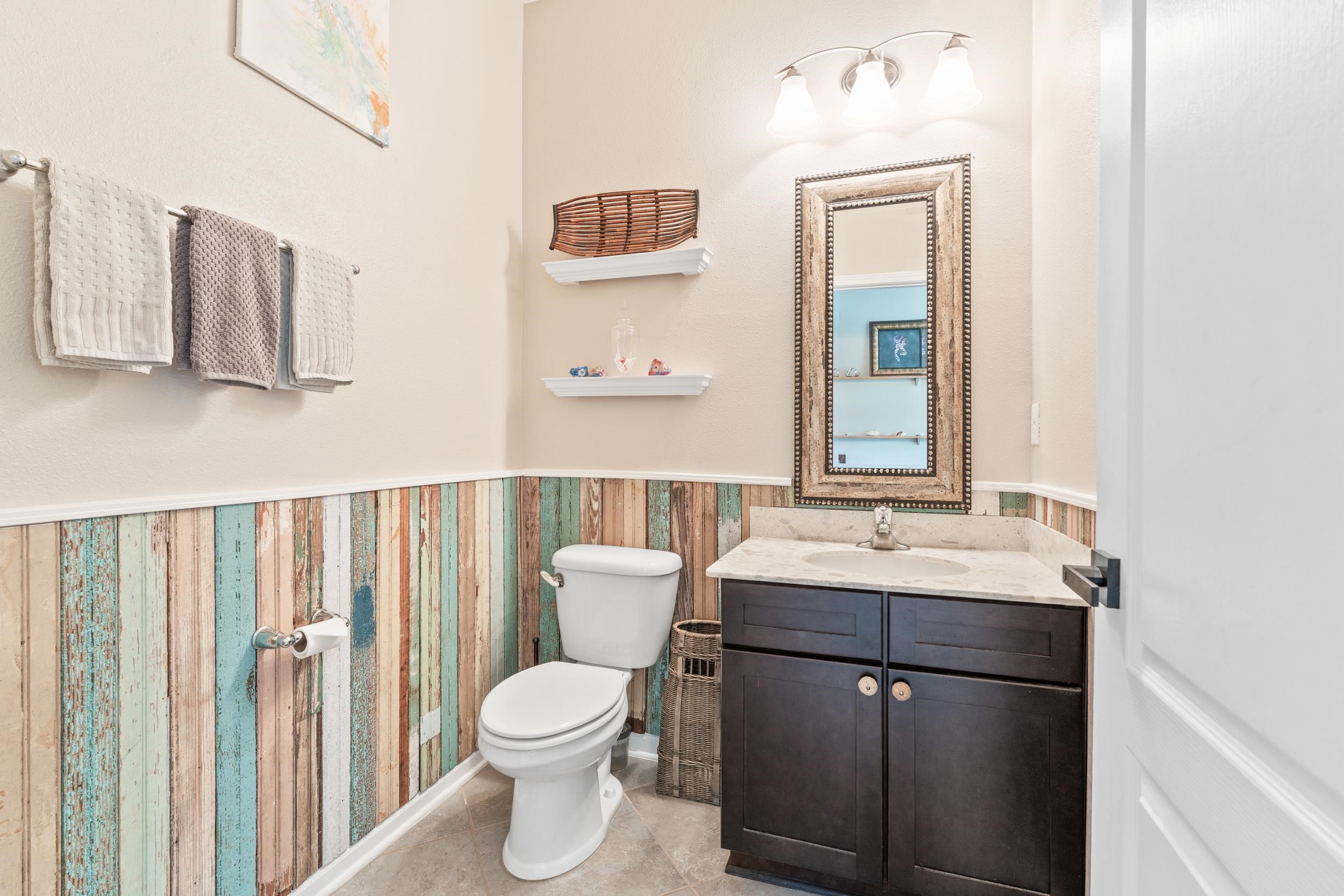 Image 6 of 35 For 203 Timberwood Dr