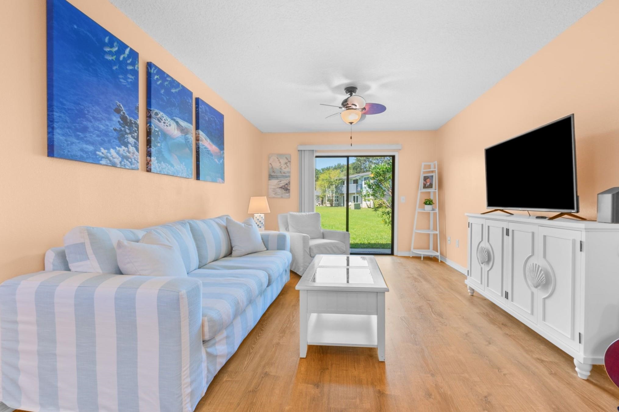 Image 6 of 30 For 700 Pope Rd. Unit M103 W