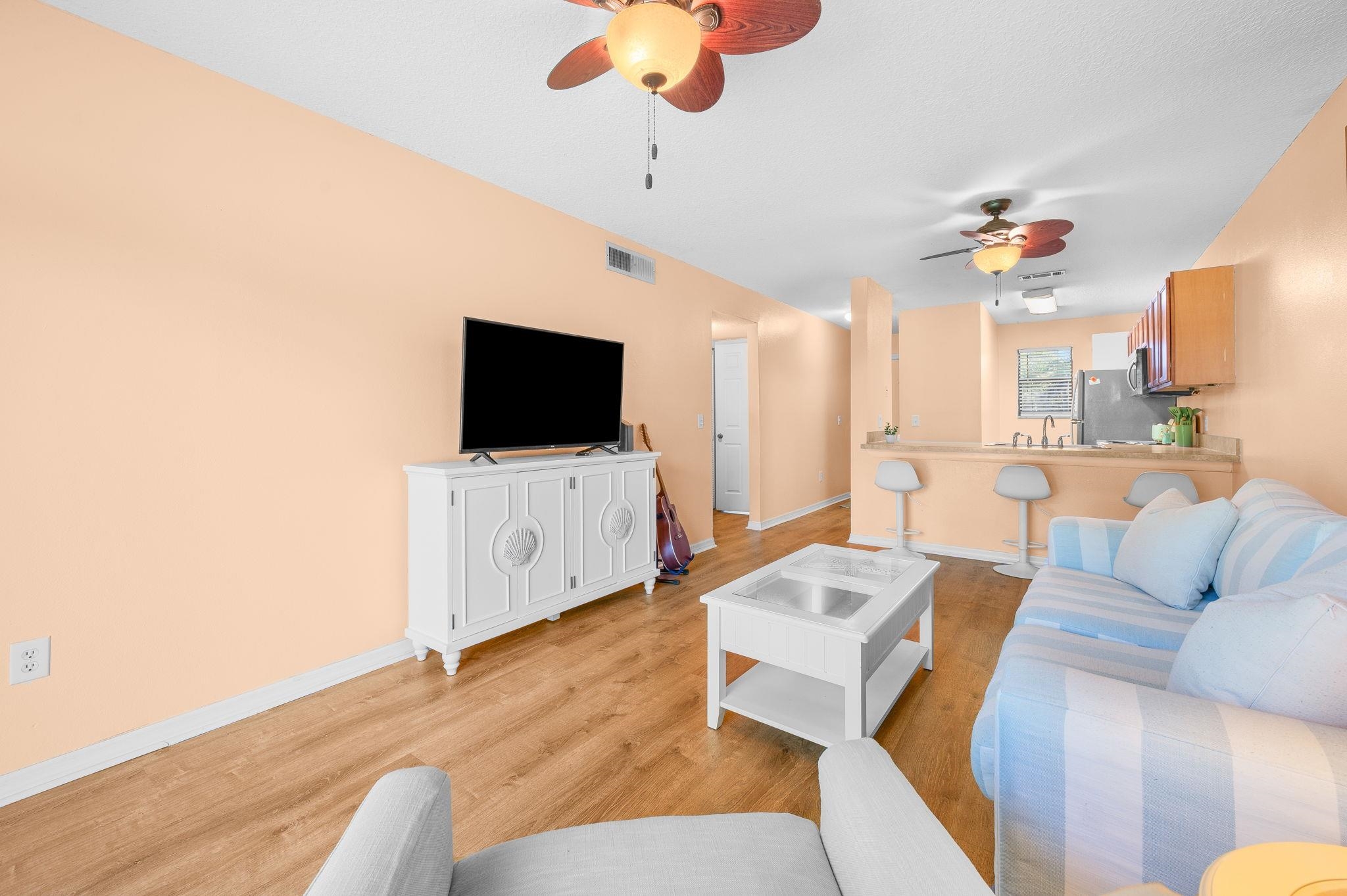 Image 7 of 30 For 700 Pope Rd. Unit M103 W