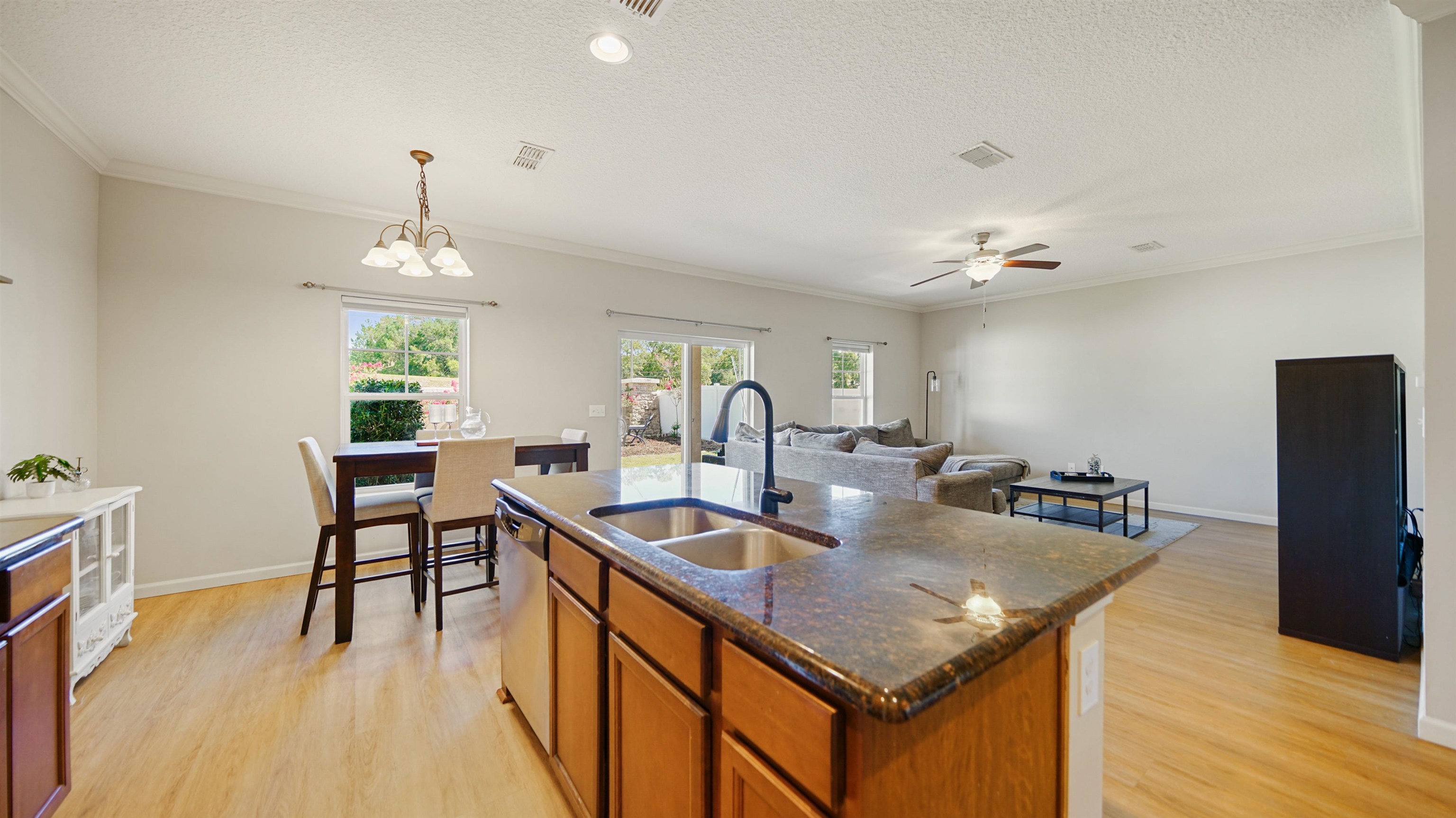 Image 10 of 46 For 6119 Eddystone Trl