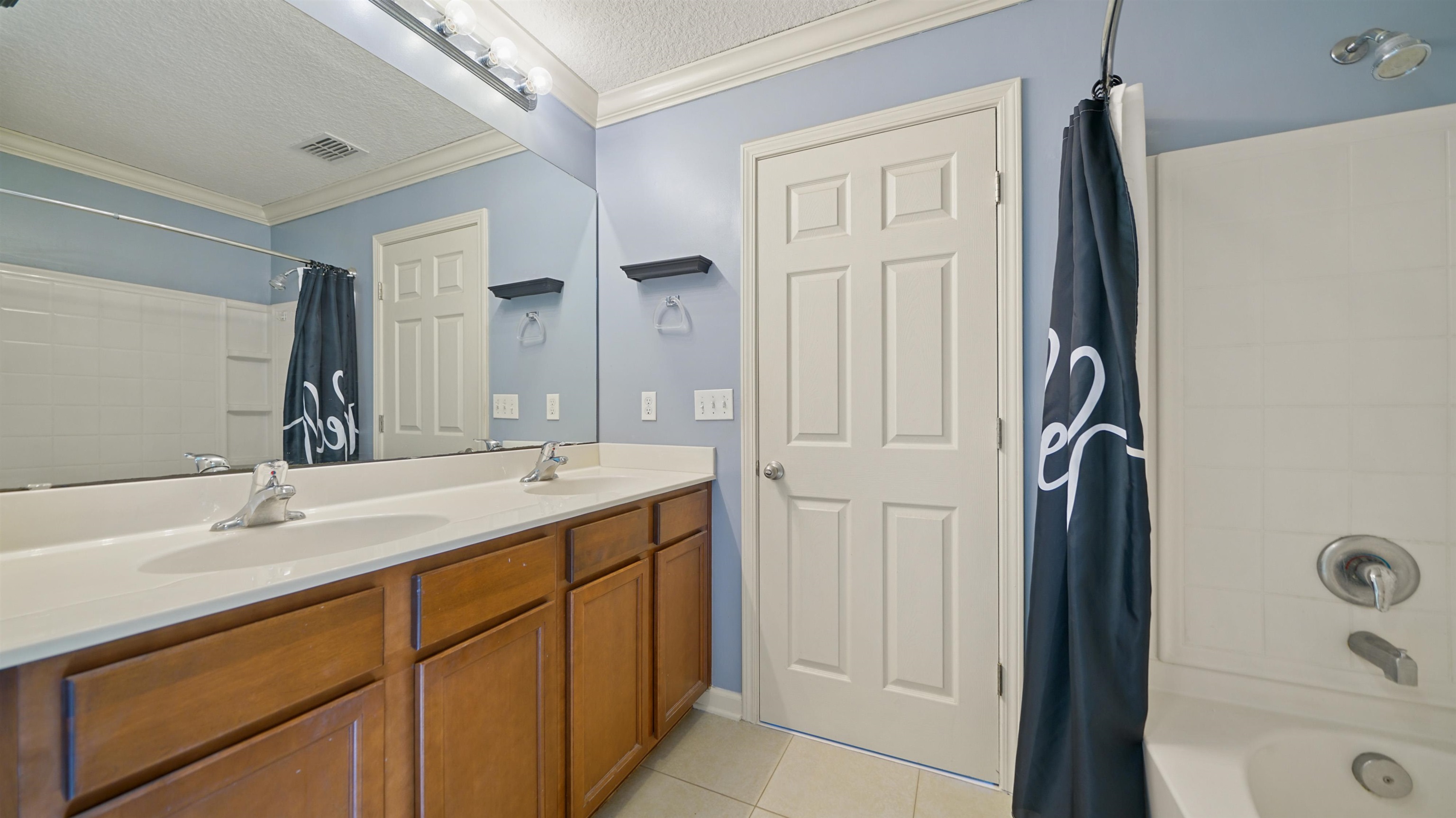 Image 25 of 46 For 6119 Eddystone Trl
