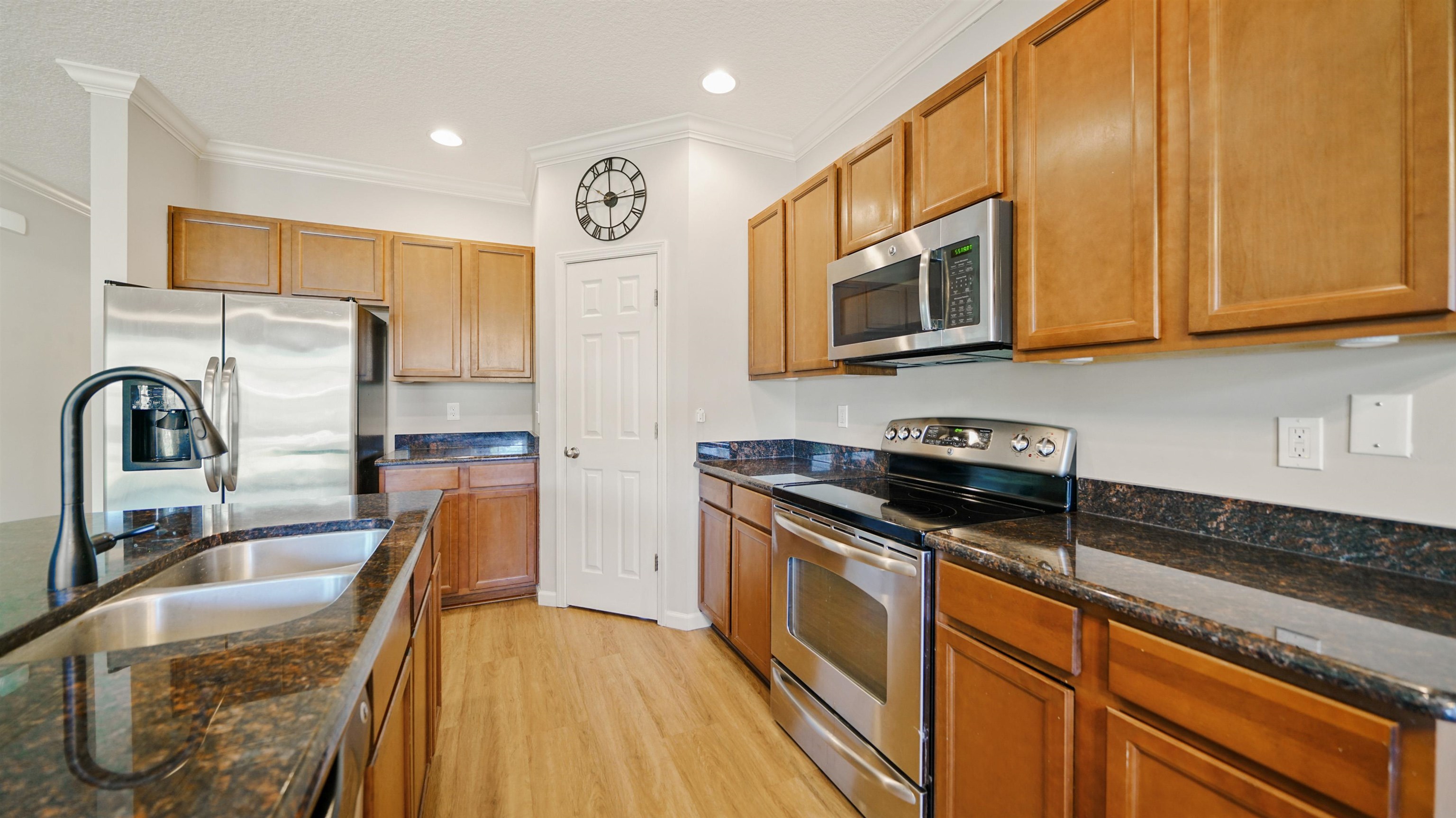 Image 9 of 46 For 6119 Eddystone Trl