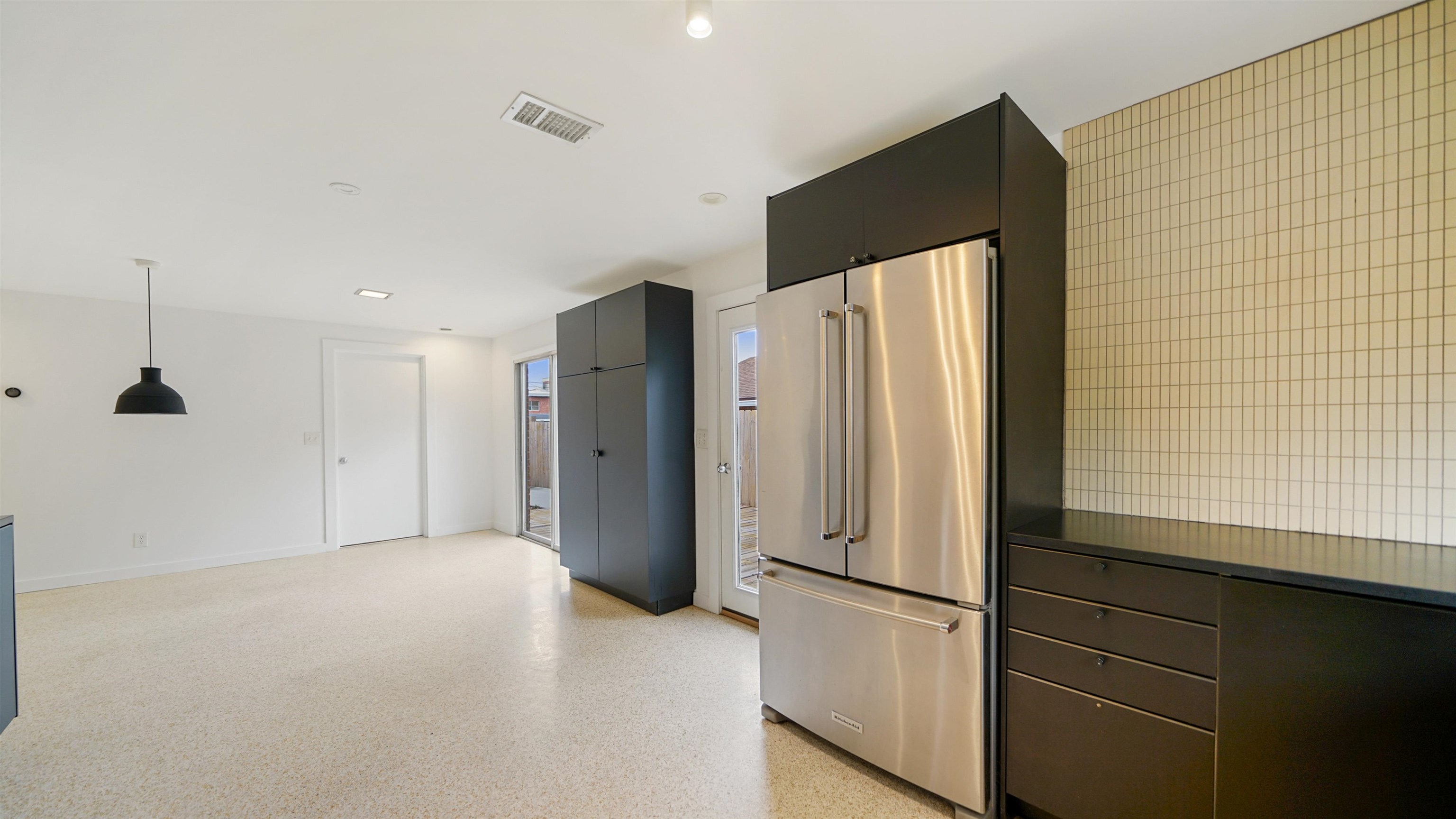Image 10 of 35 For 1352 Sunnymeade Dr