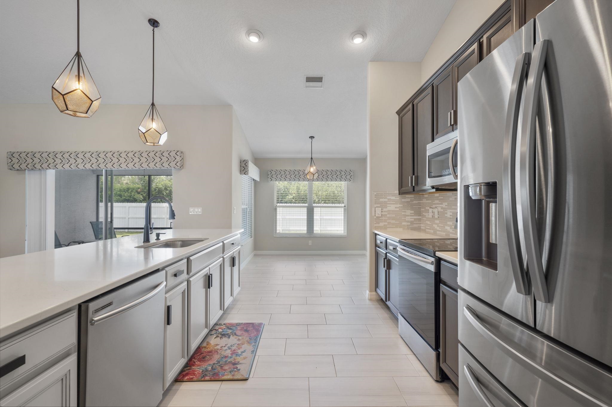 Image 13 of 46 For 26 White Feather Ln