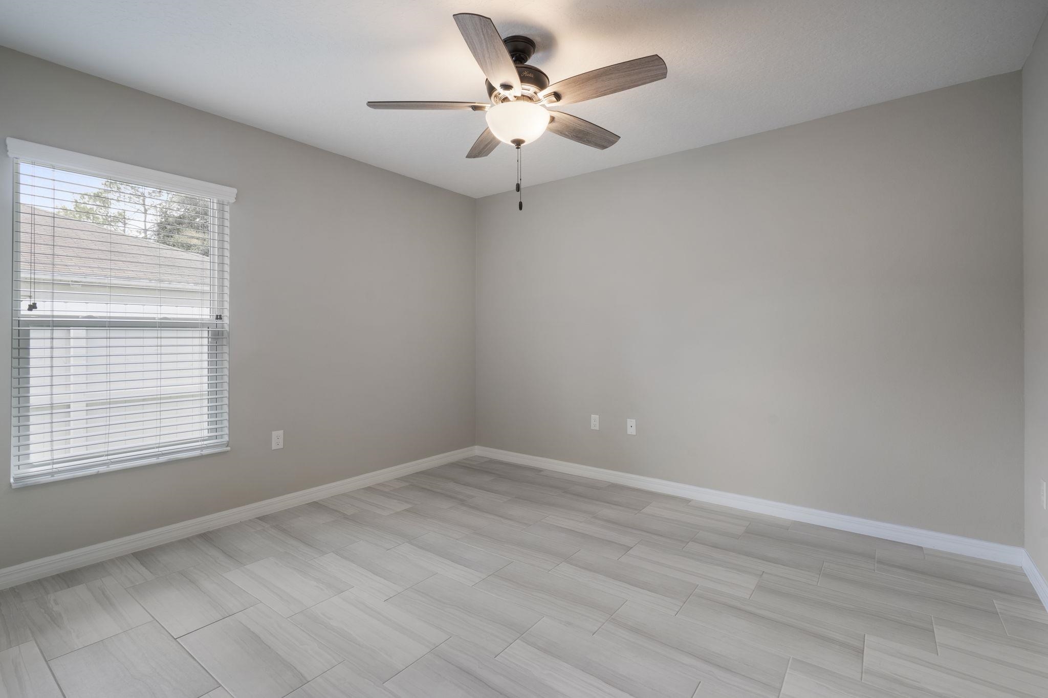 Image 21 of 46 For 26 White Feather Ln