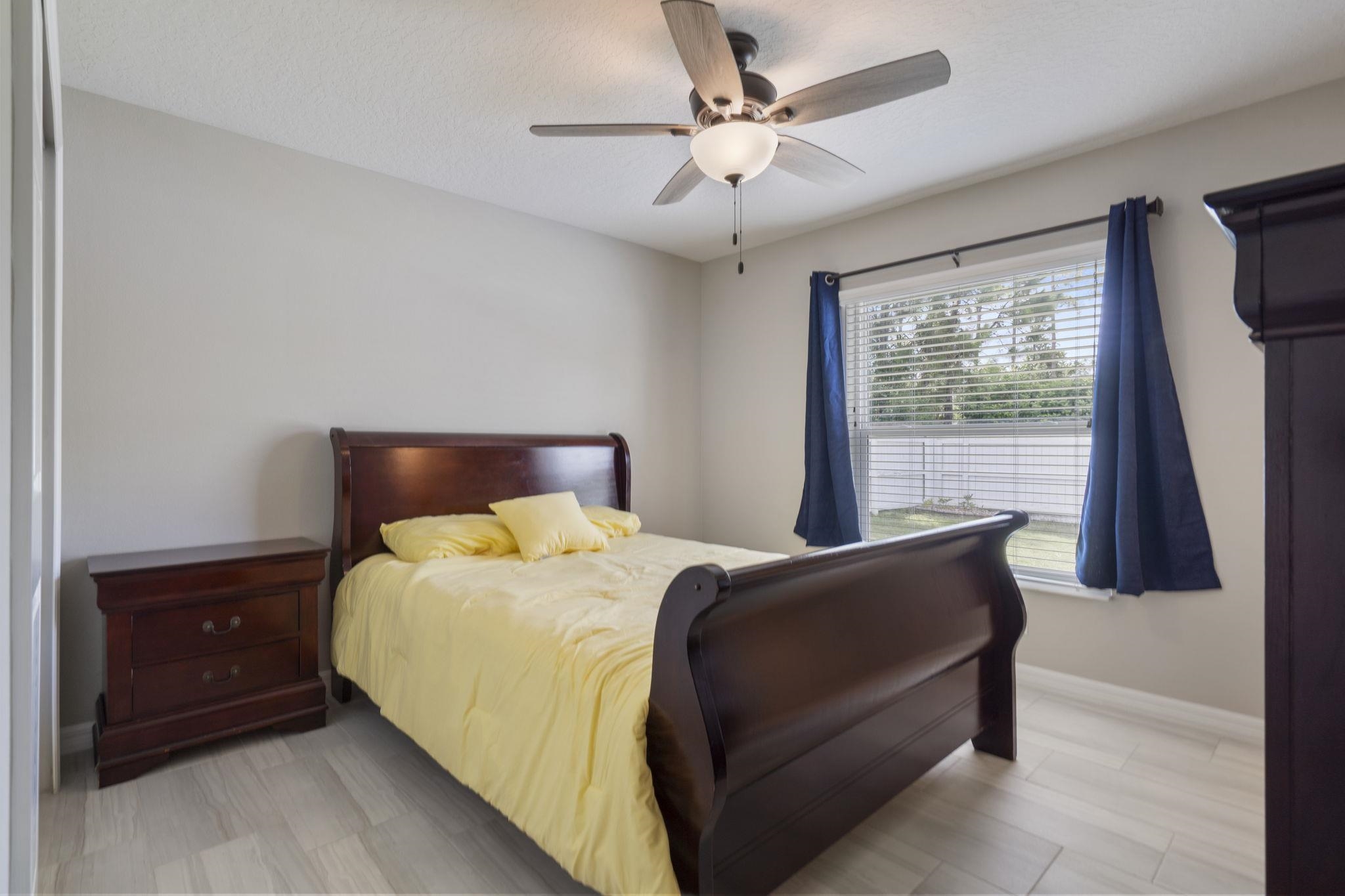 Image 23 of 46 For 26 White Feather Ln